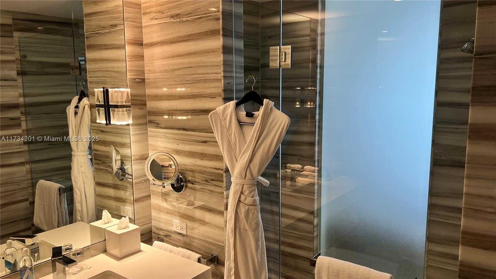 Small Image of 2201 COLLINS AVE #1102, Miami Beach Number 11