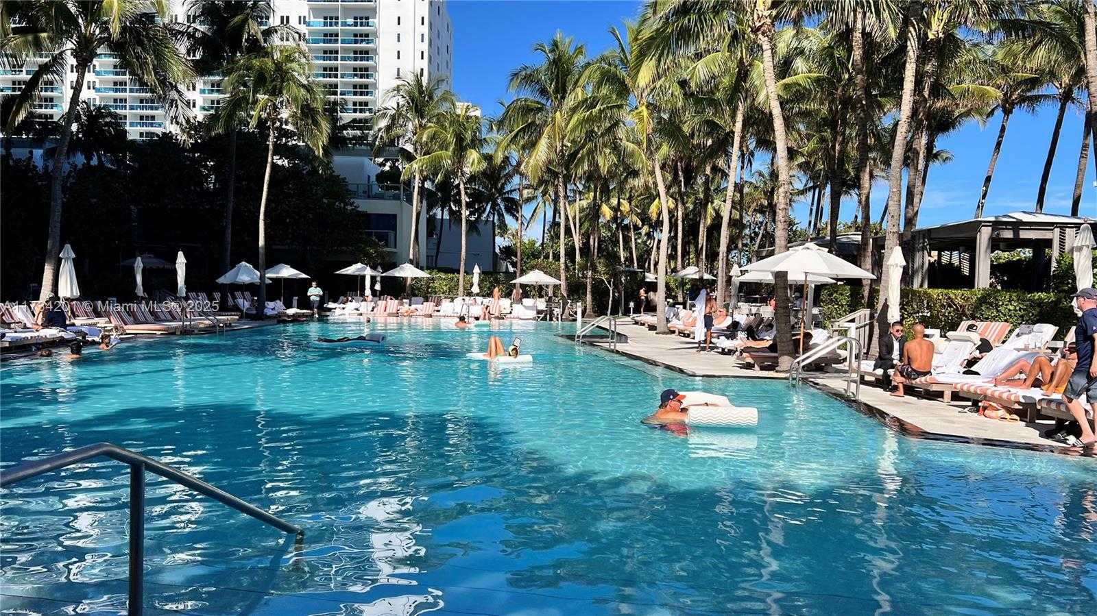 Small Image of 2201 COLLINS AVE #1102, Miami Beach Number 21