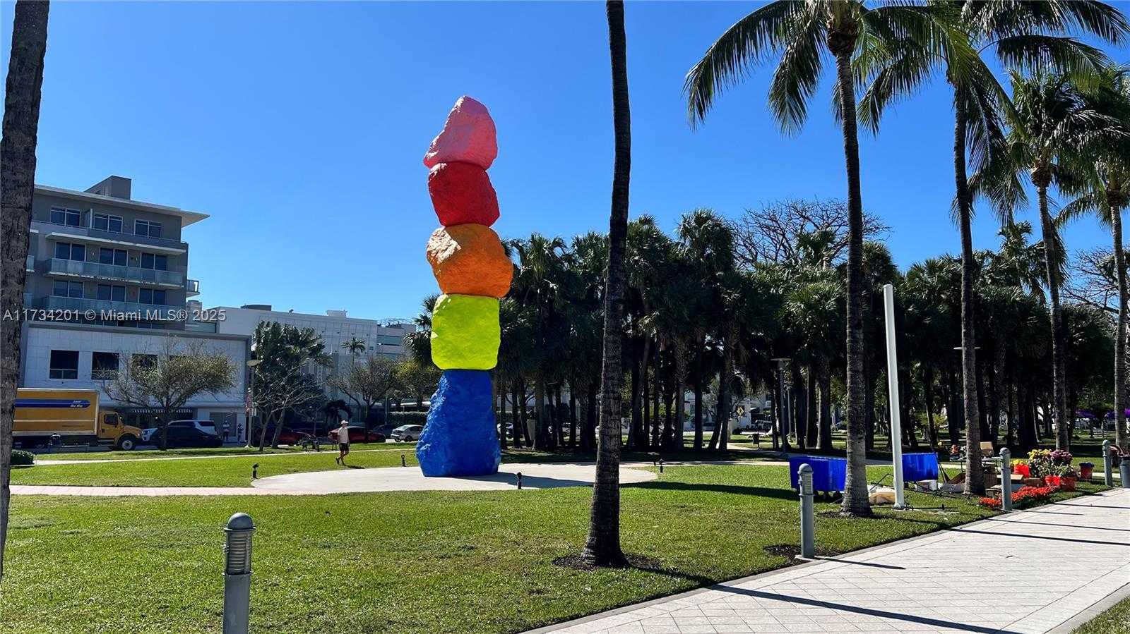Small Image of 2201 COLLINS AVE #1102, Miami Beach Number 31