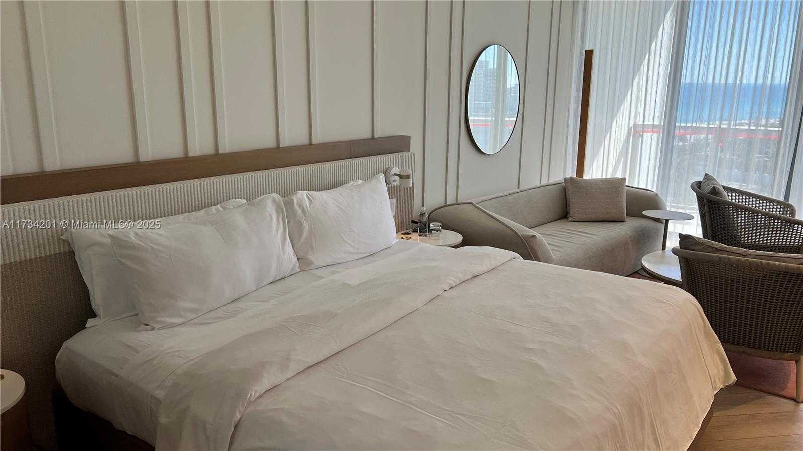 Small Image of 2201 COLLINS AVE #1102, Miami Beach Number 6