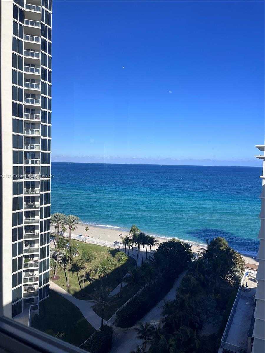 Small Image of 19201 COLLINS AVE #1126, Sunny Isles Beach Number 5