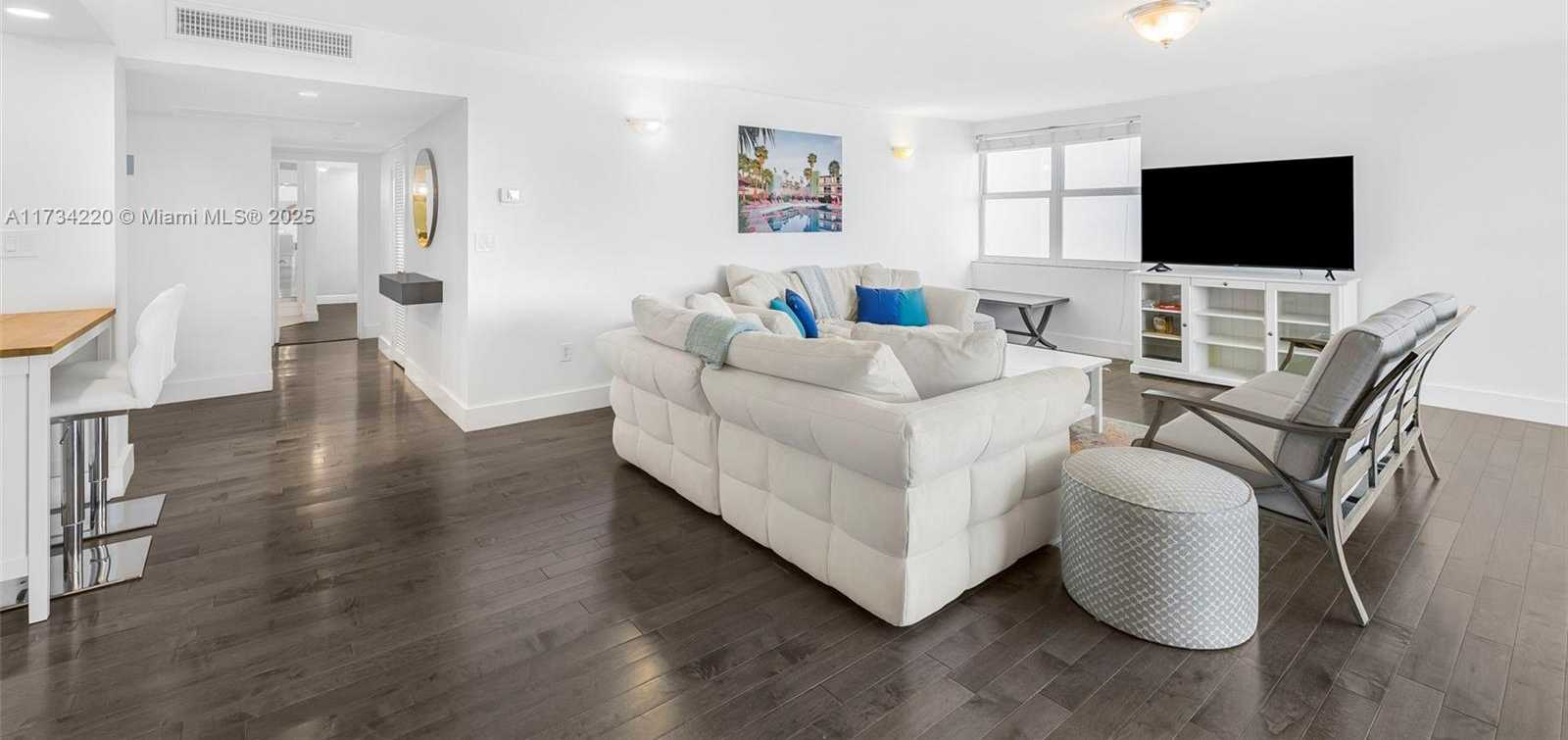 Small Image of 5750 COLLINS AVE #5B, Miami Beach Number 13