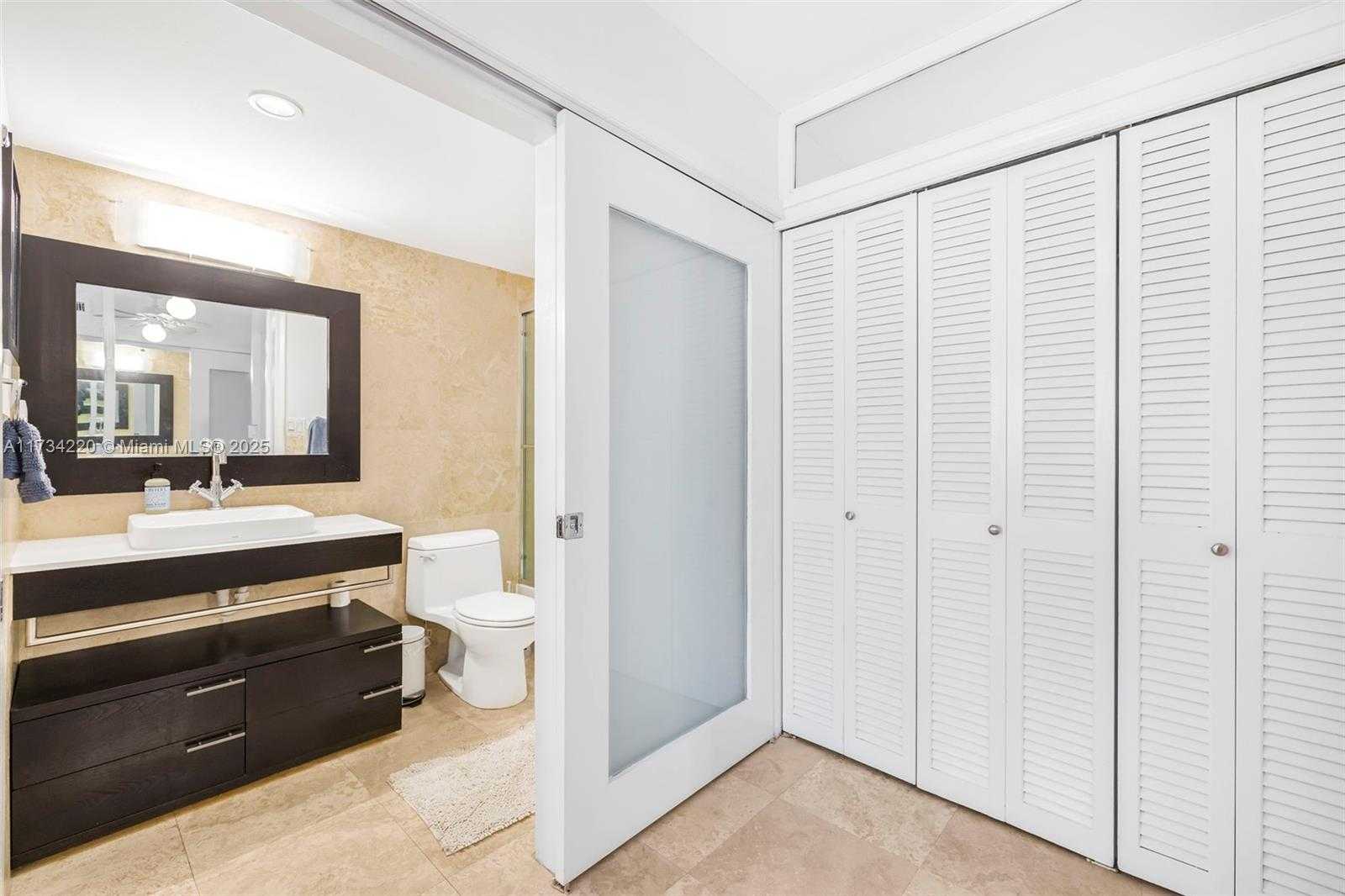 Small Image of 5750 COLLINS AVE #5B, Miami Beach Number 23