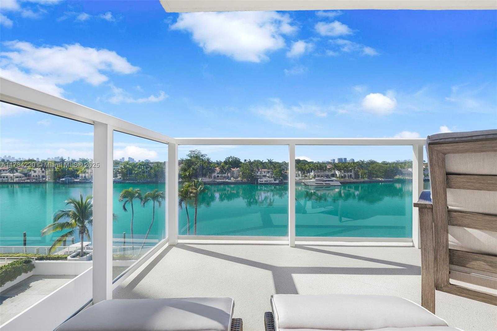 Small Image of 5750 COLLINS AVE #5B, Miami Beach Number 39
