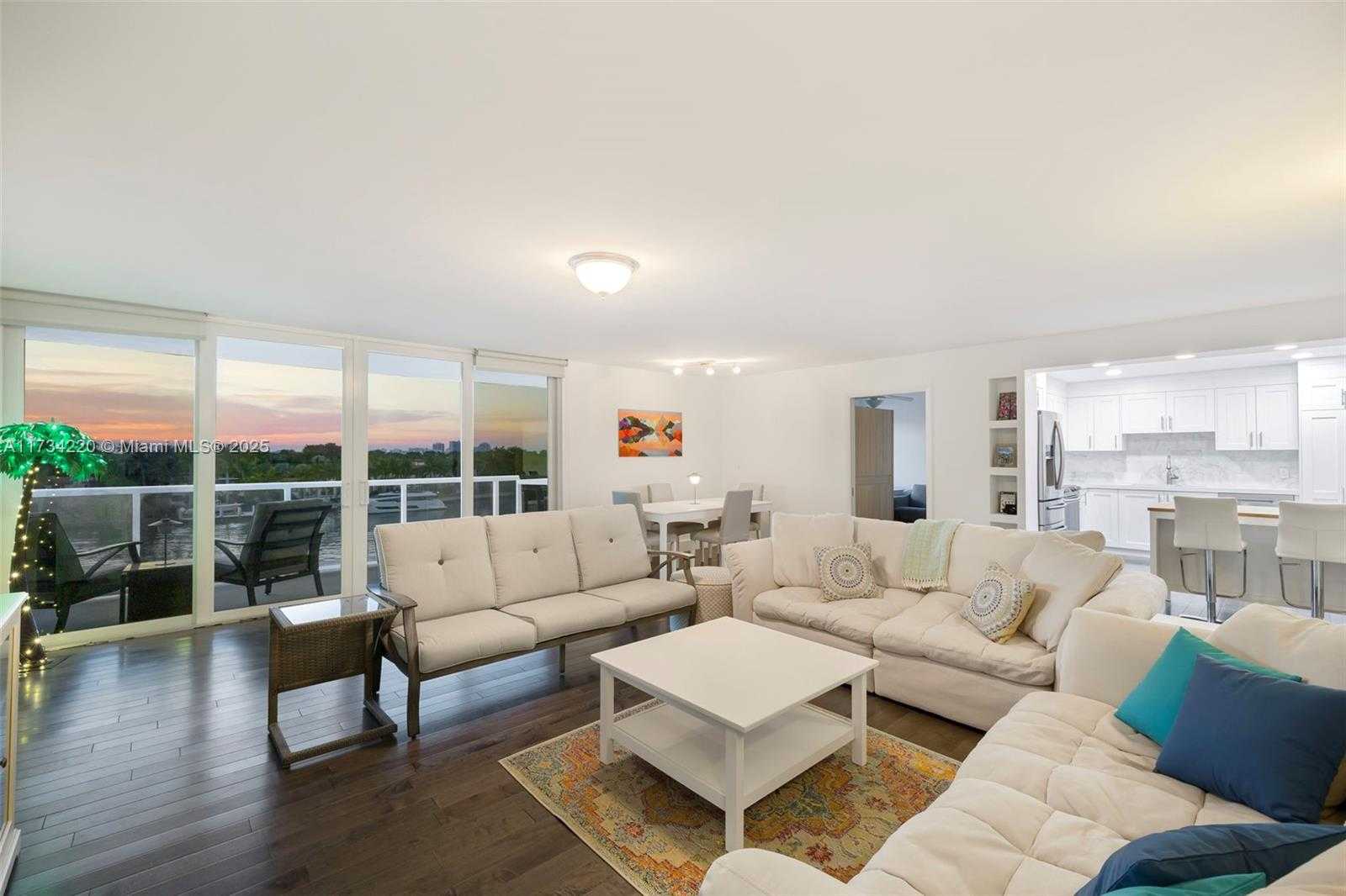 Small Image of 5750 COLLINS AVE #5B, Miami Beach Number 41