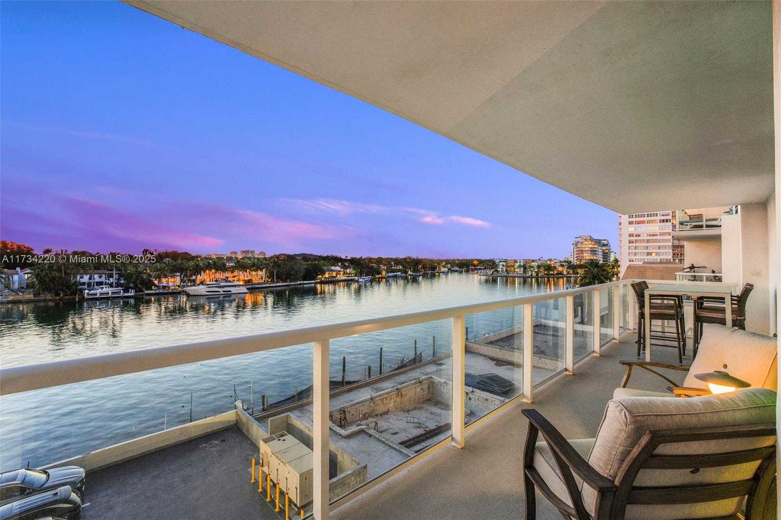Small Image of 5750 COLLINS AVE #5B, Miami Beach Number 46