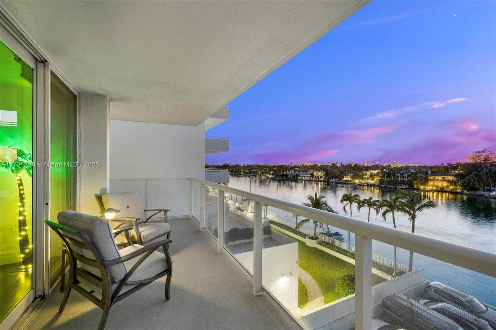 Small Image of 5750 COLLINS AVE #5B, Miami Beach Number 50