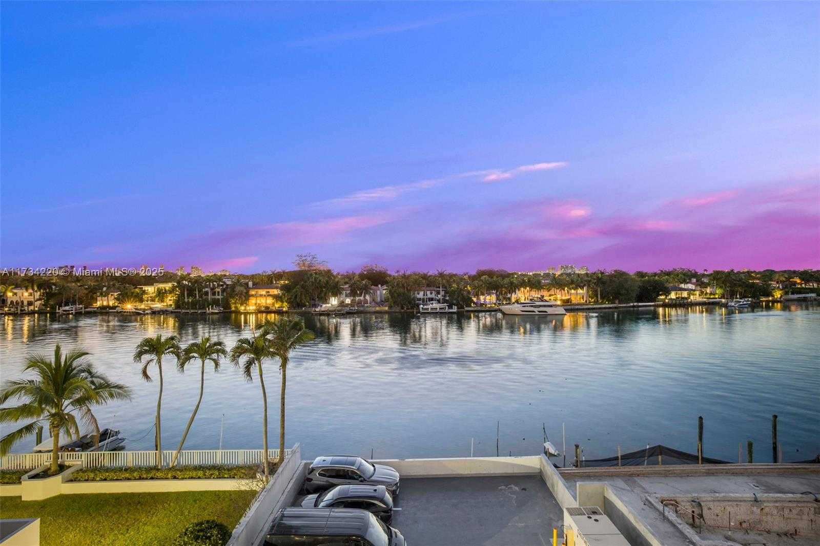 Small Image of 5750 COLLINS AVE #5B, Miami Beach Number 51
