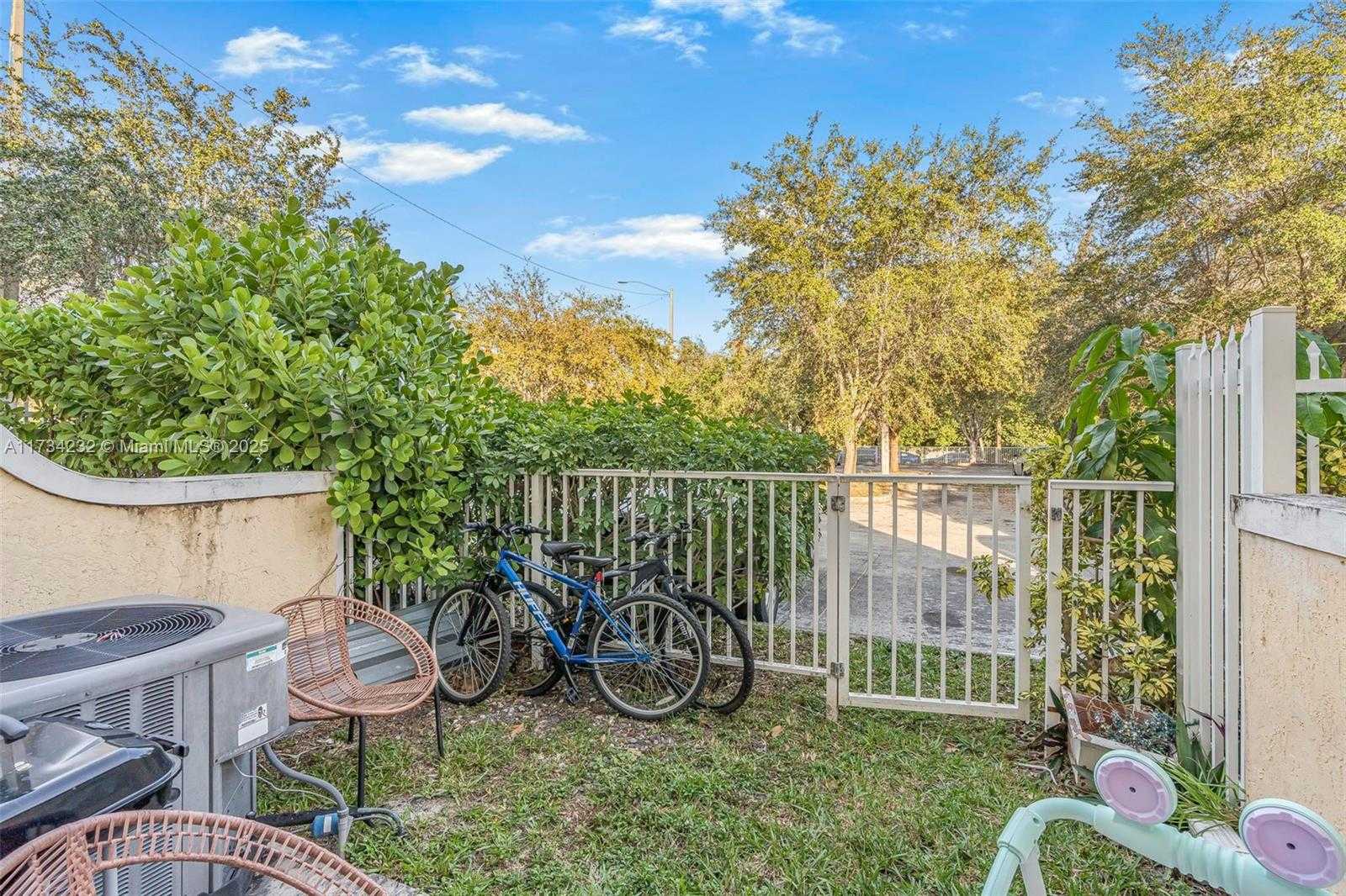 Small Image of 2196 NORTH EAST 167TH ST #1-114, North Miami Beach Number 30