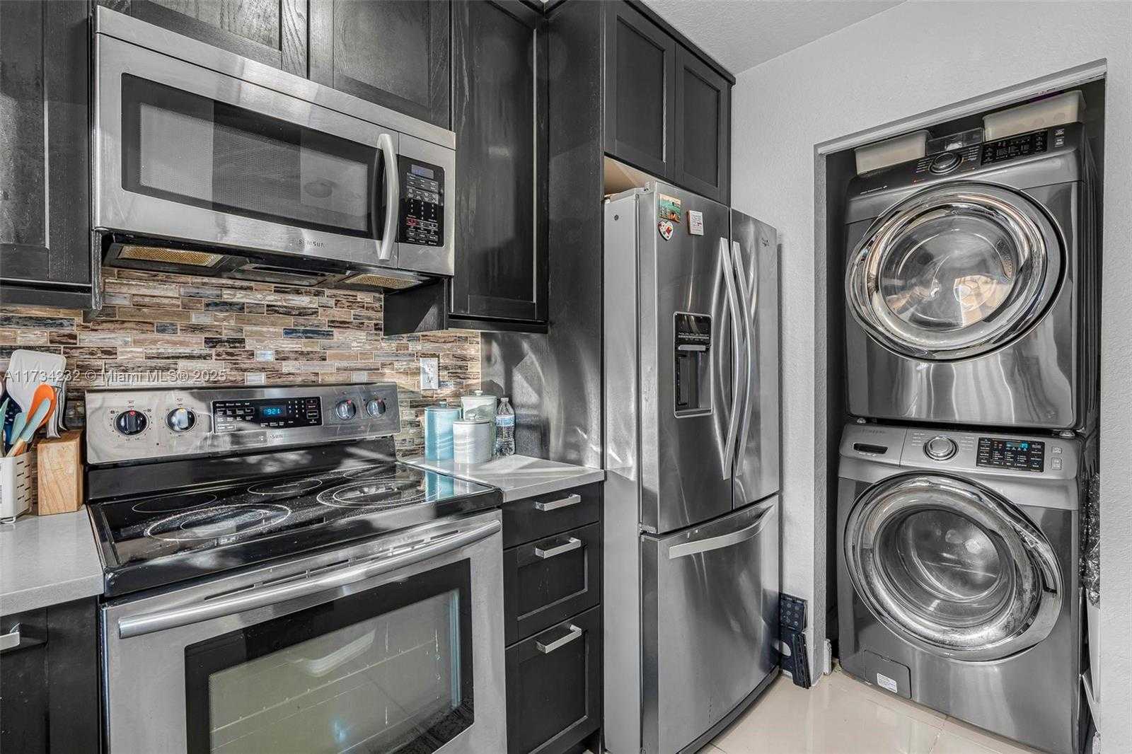 Small Image of 2196 NORTH EAST 167TH ST #1-114, North Miami Beach Number 5