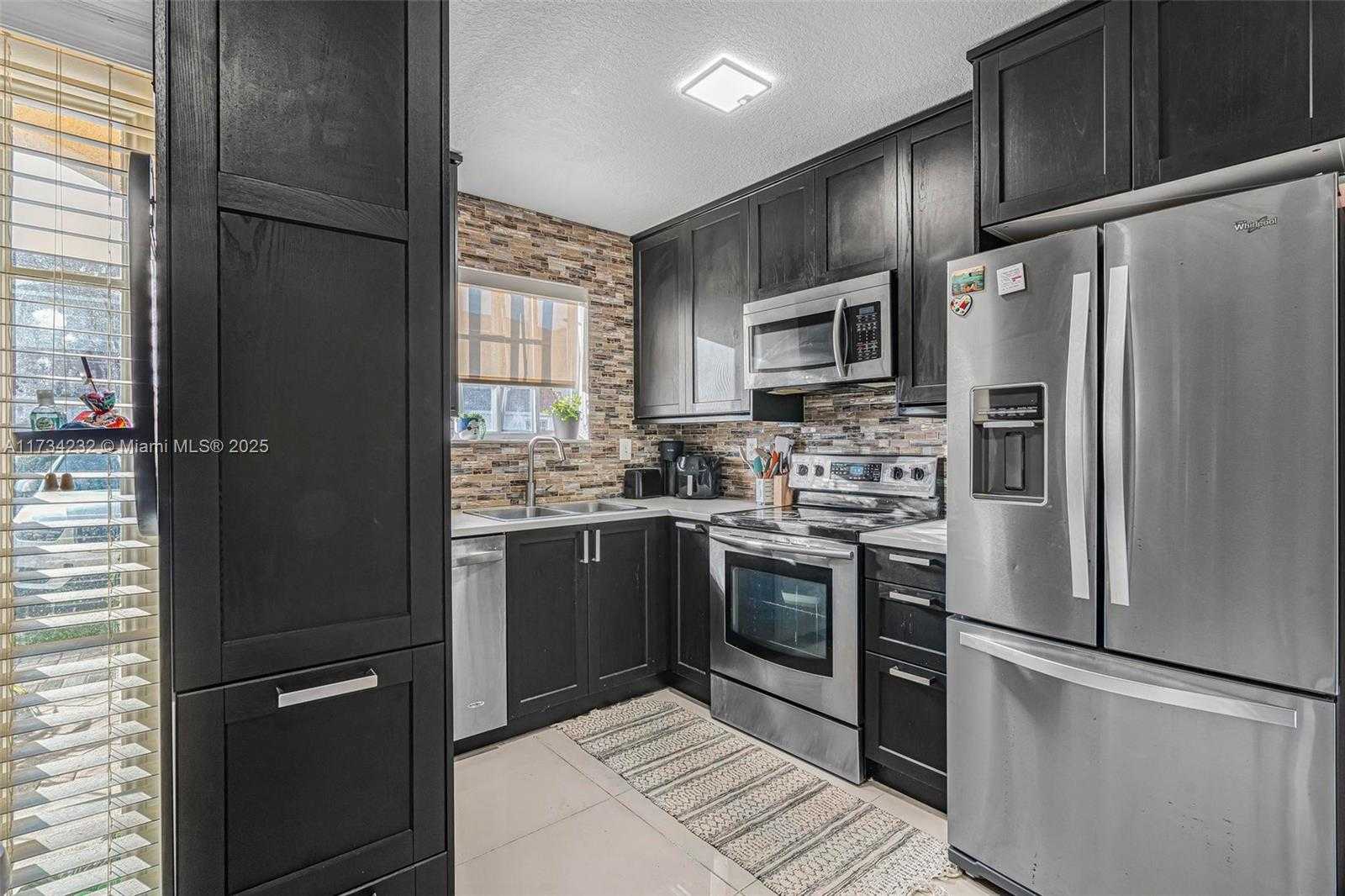Small Image of 2196 NORTH EAST 167TH ST #1-114, North Miami Beach Number 6