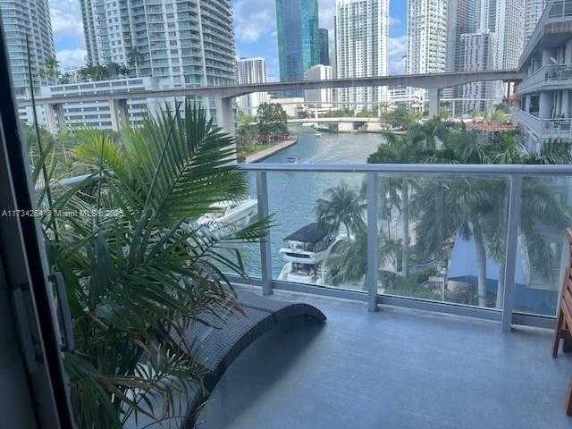 Small Image of 185 SOUTH WEST 7 ST #503, Miami Number 10