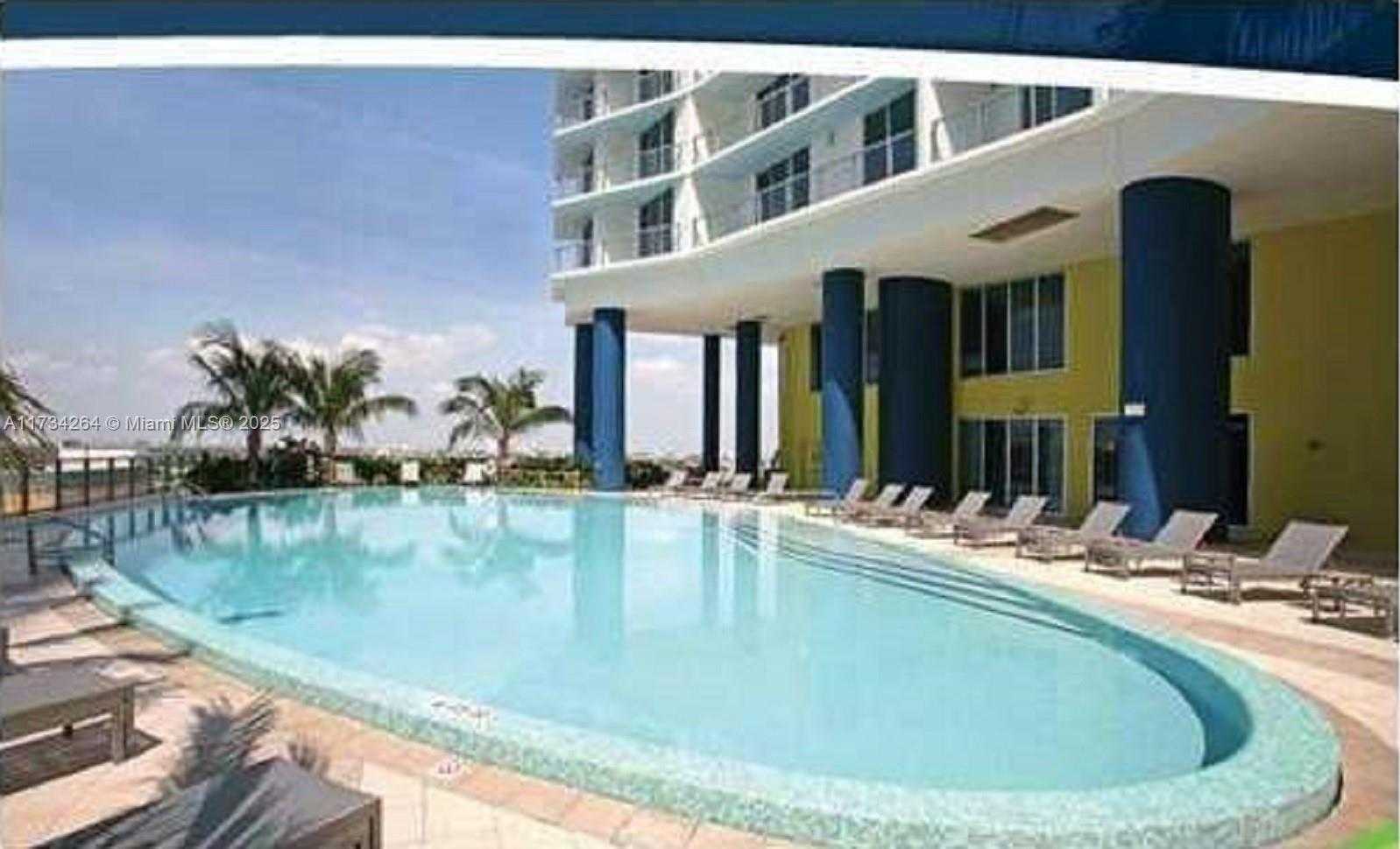 Small Image of 185 SOUTH WEST 7 ST #503, Miami Number 16