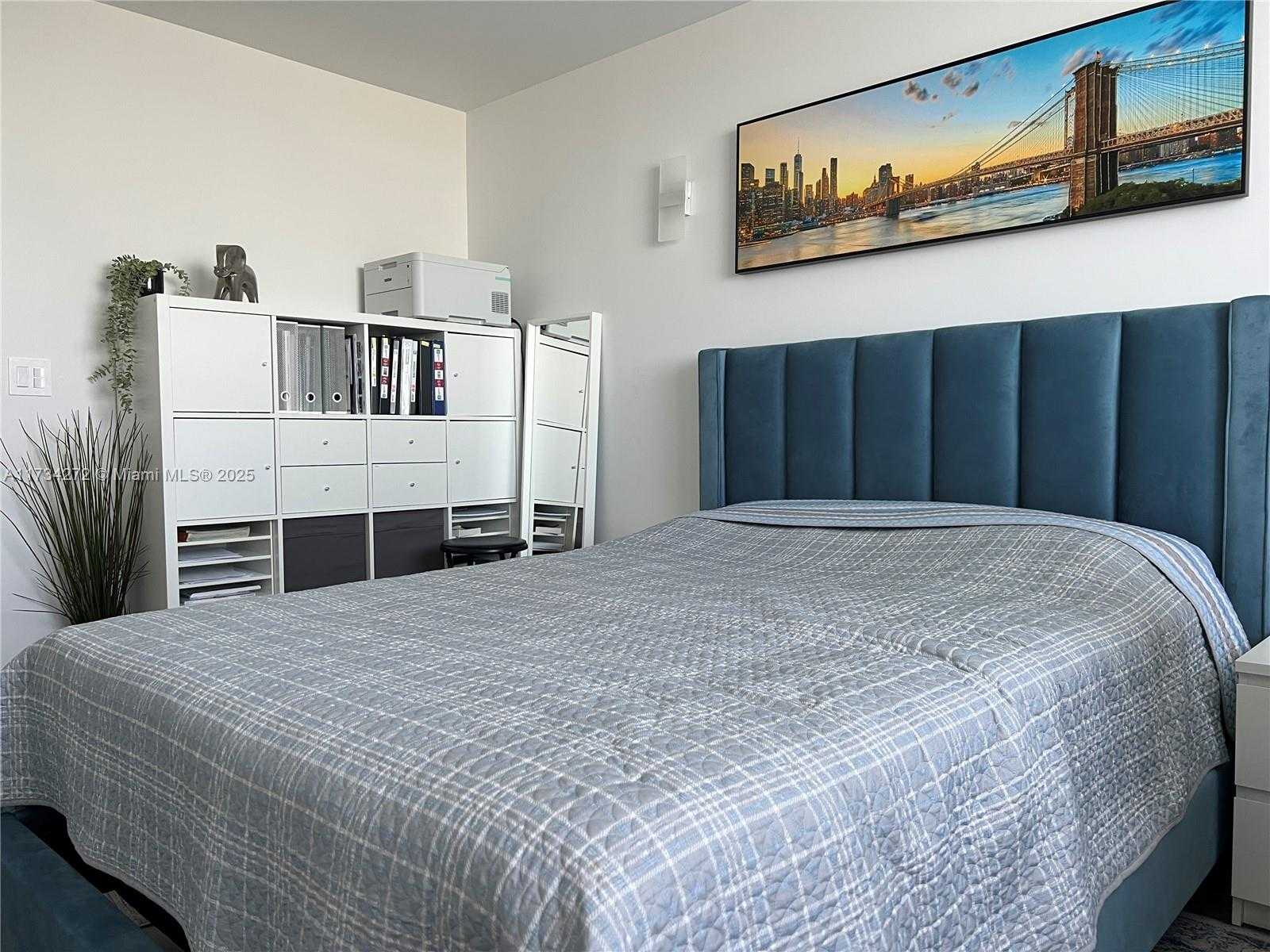 Small Image of 600 THREE ISLANDS BLVD #504, Hallandale Beach Number 6