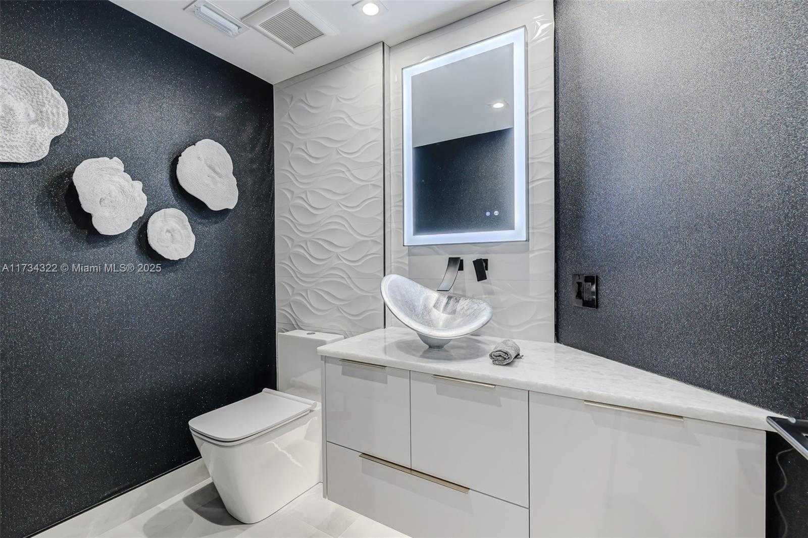 Small Image of 2205 SOUTH SURF RD #4A, Hollywood Number 25