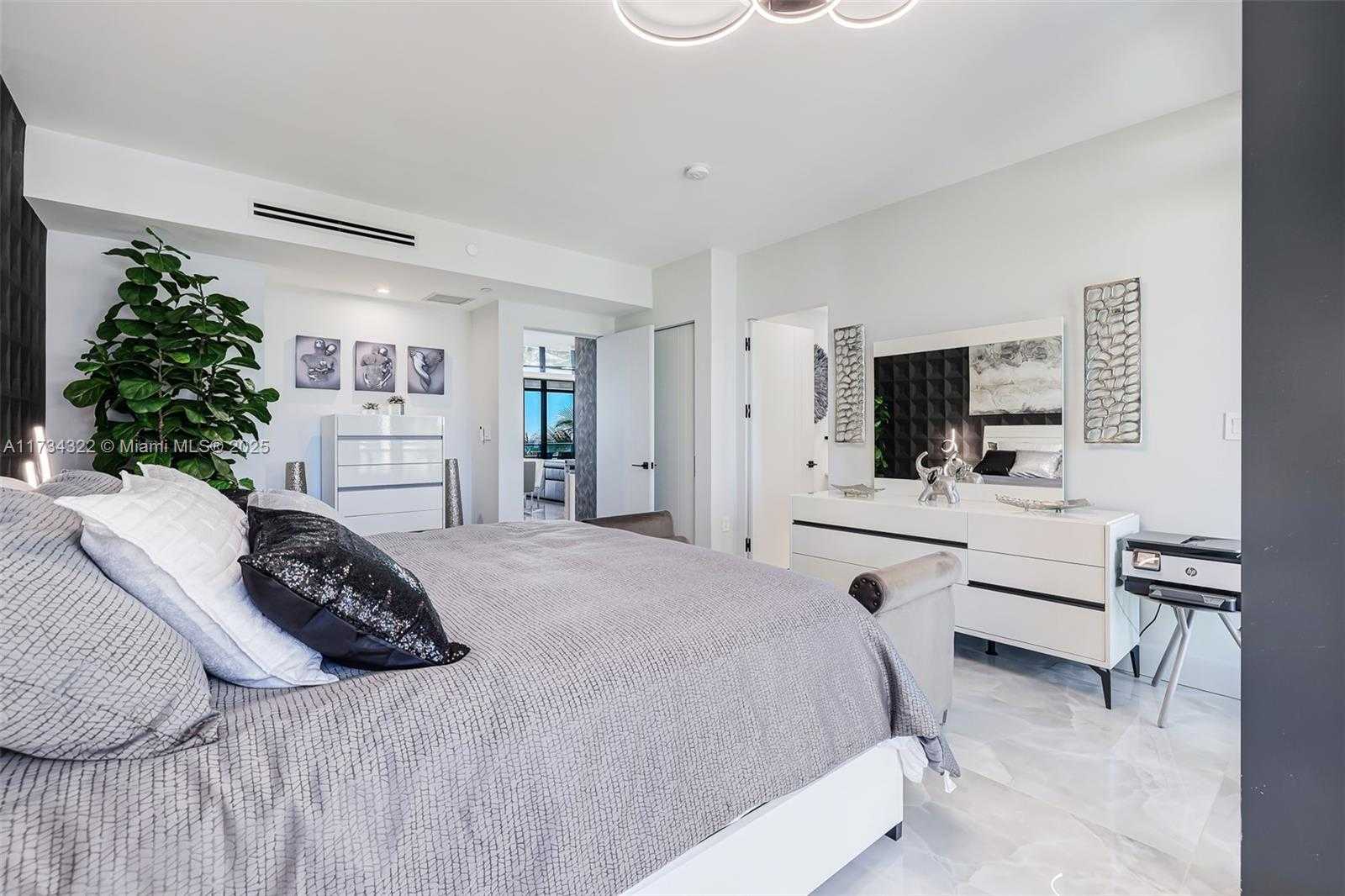 Small Image of 2205 SOUTH SURF RD #4A, Hollywood Number 53