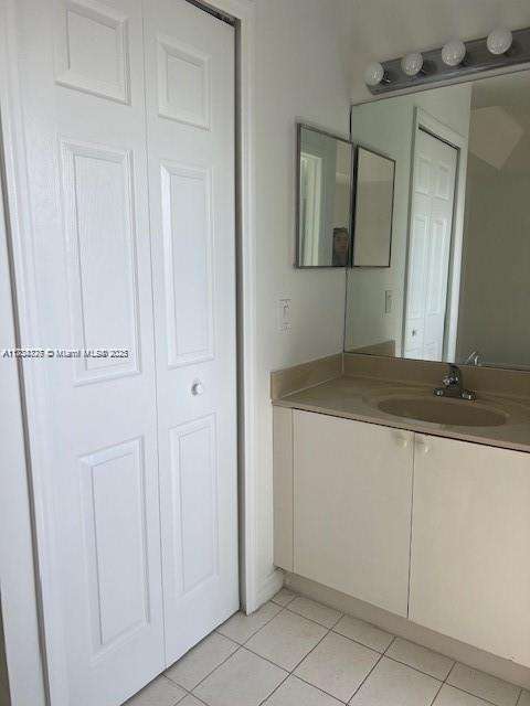 Small Image of 1622 SOUTH EAST 30TH ST, Homestead Number 9