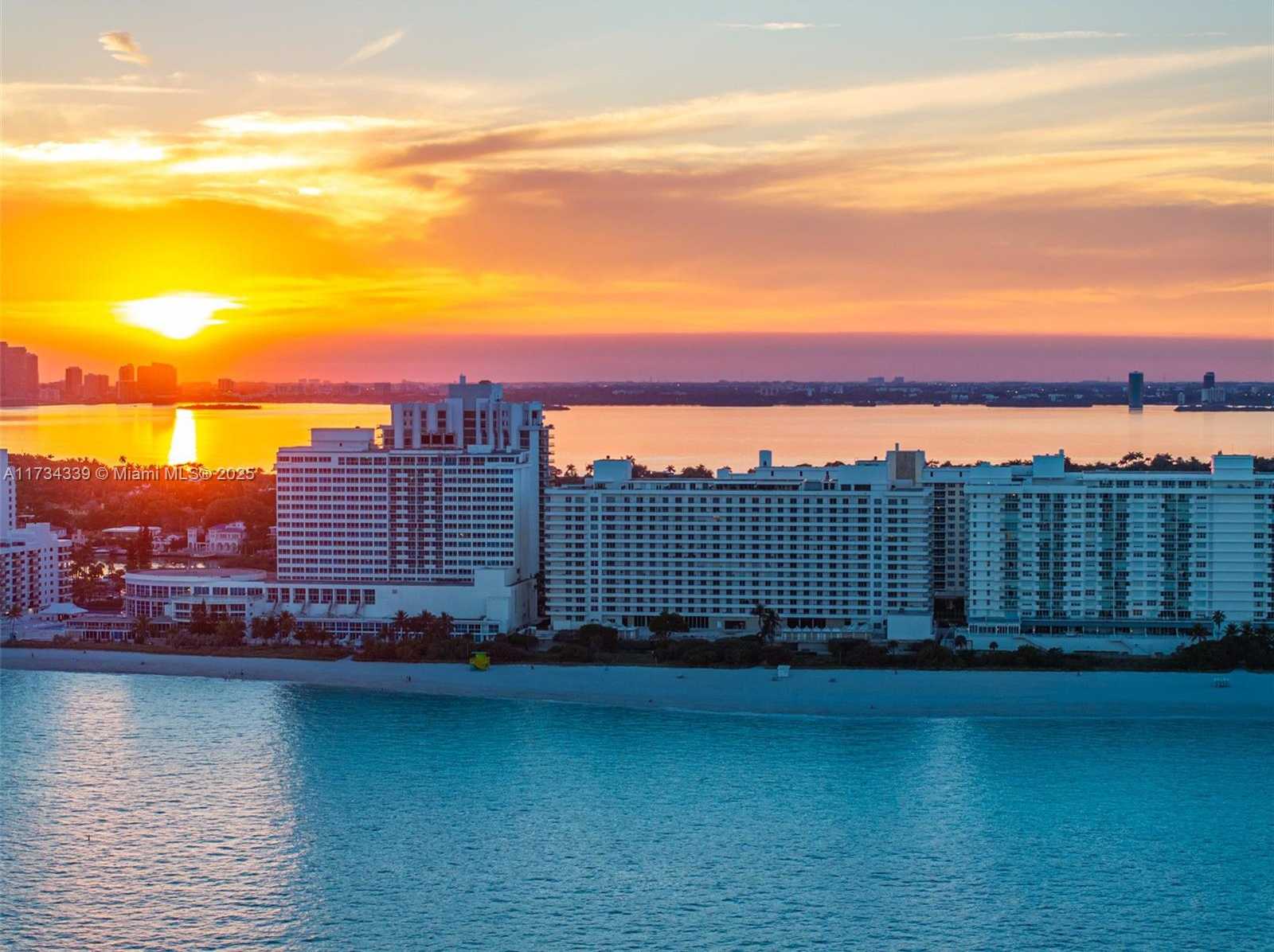 Small Image of 5555 COLLINS AVE #15Z, Miami Beach Number 46