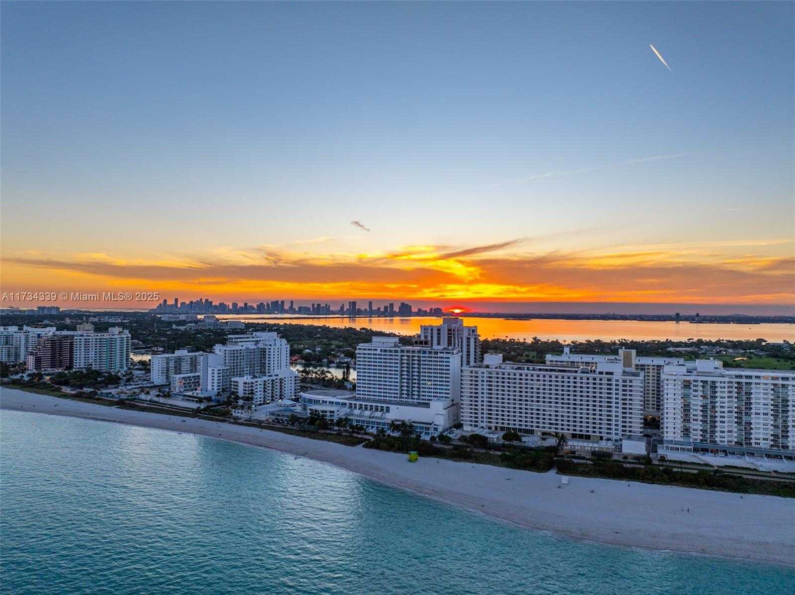Small Image of 5555 COLLINS AVE #15Z, Miami Beach Number 47