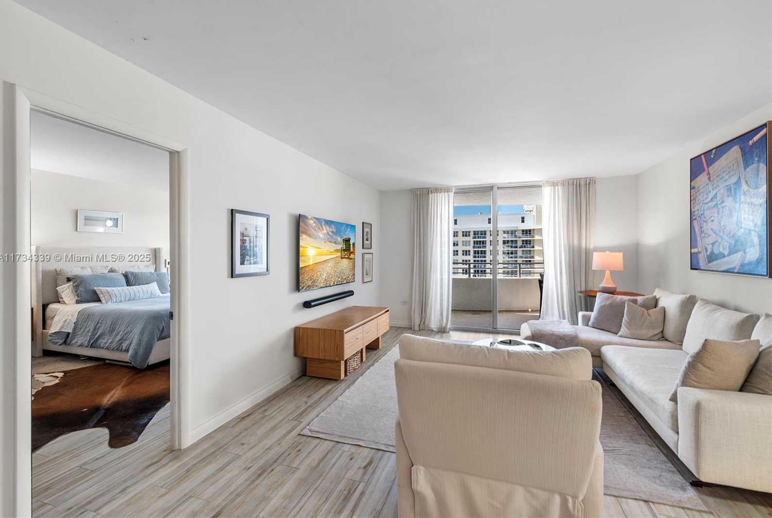 Small Image of 5555 COLLINS AVE #15Z, Miami Beach Number 7