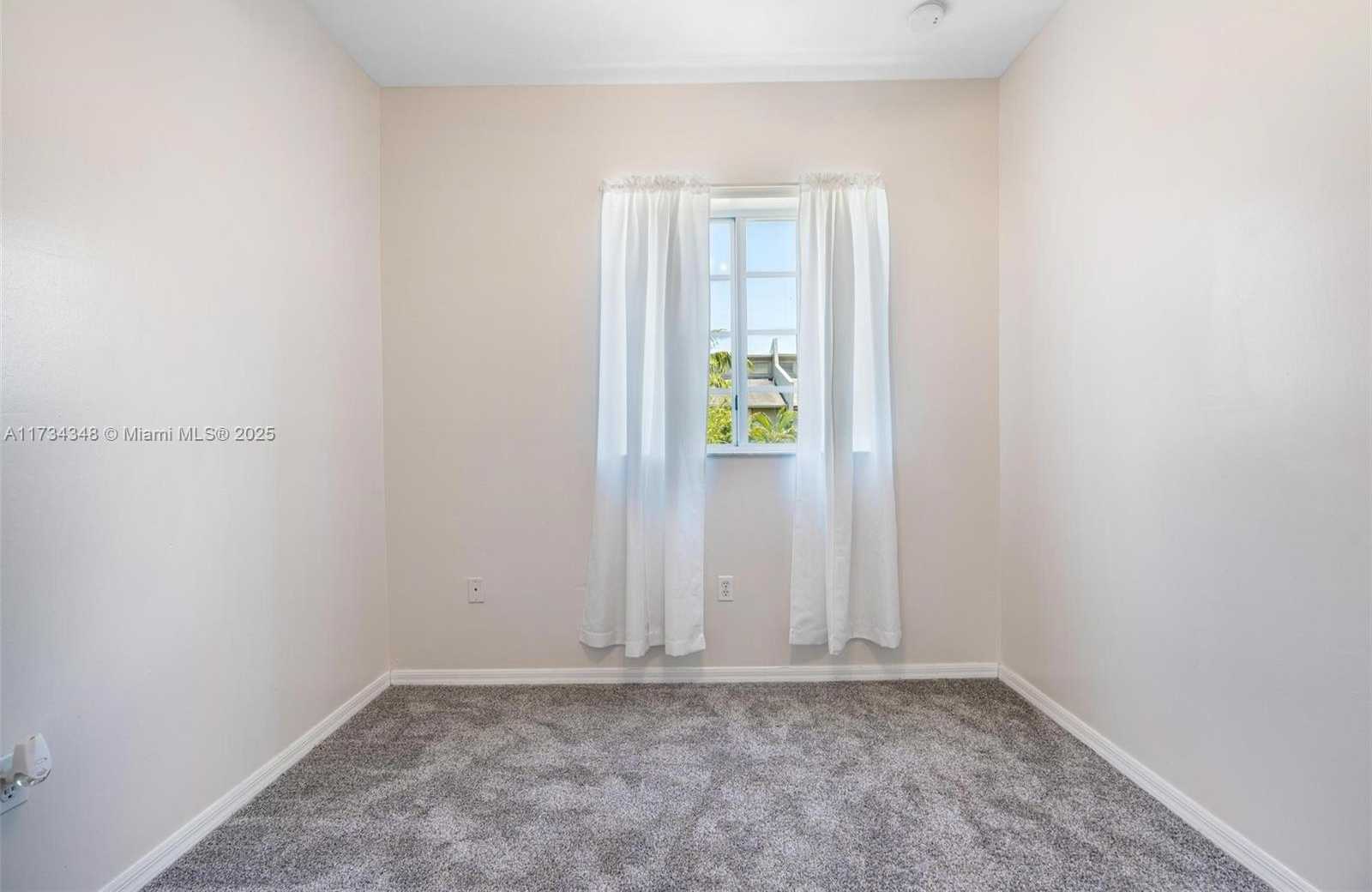 Small Image of 9135 SOUTH WEST 203RD TER, Cutler Bay Number 12