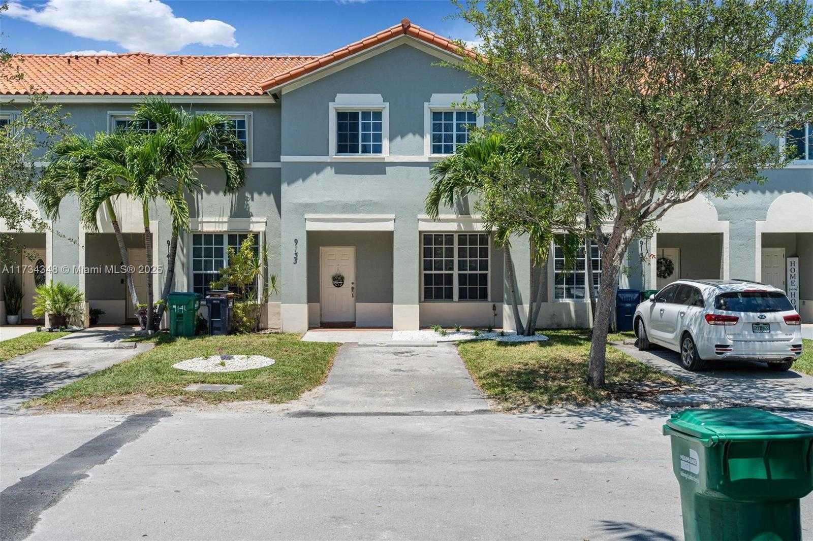 Small Image of 9135 SOUTH WEST 203RD TER, Cutler Bay Number 26