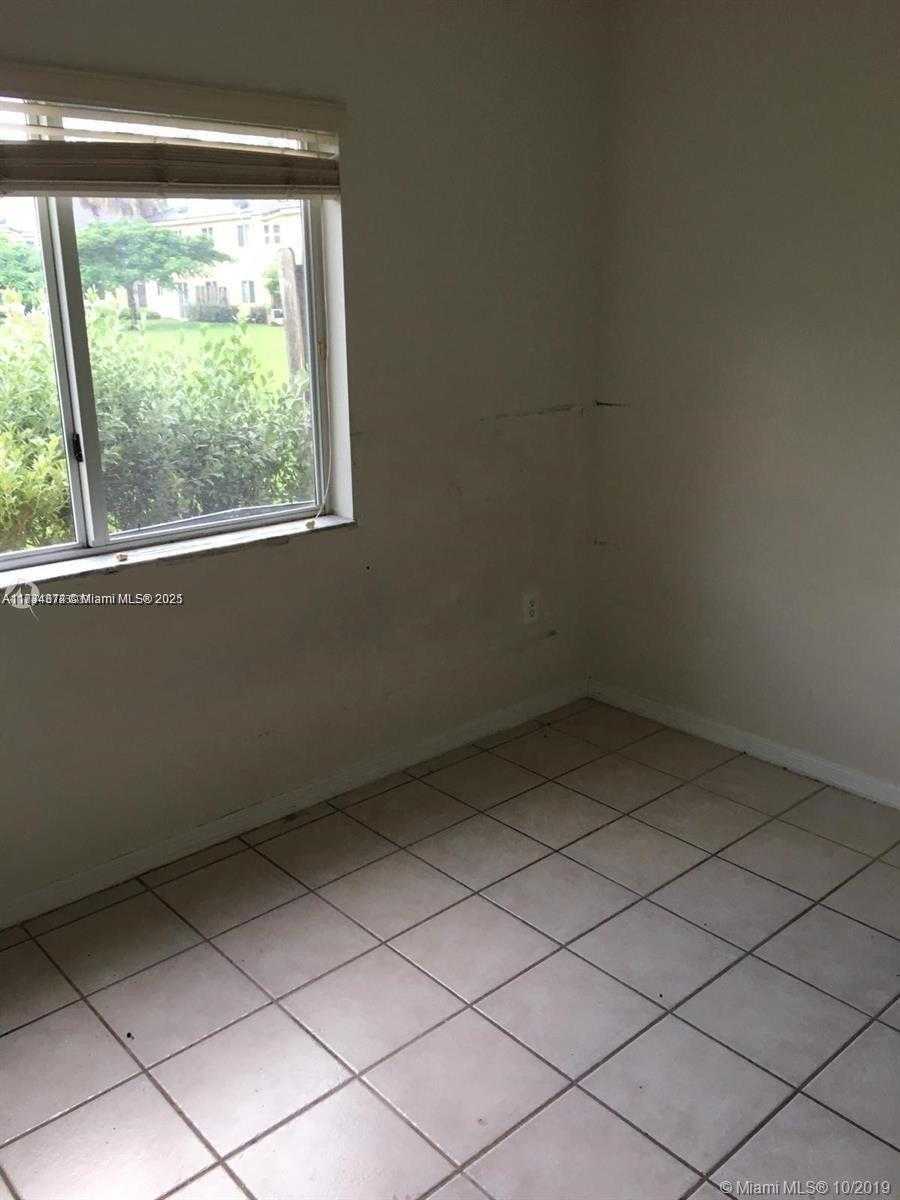 Small Image of 3398 NORTH EAST 9TH DR #102, Homestead Number 7