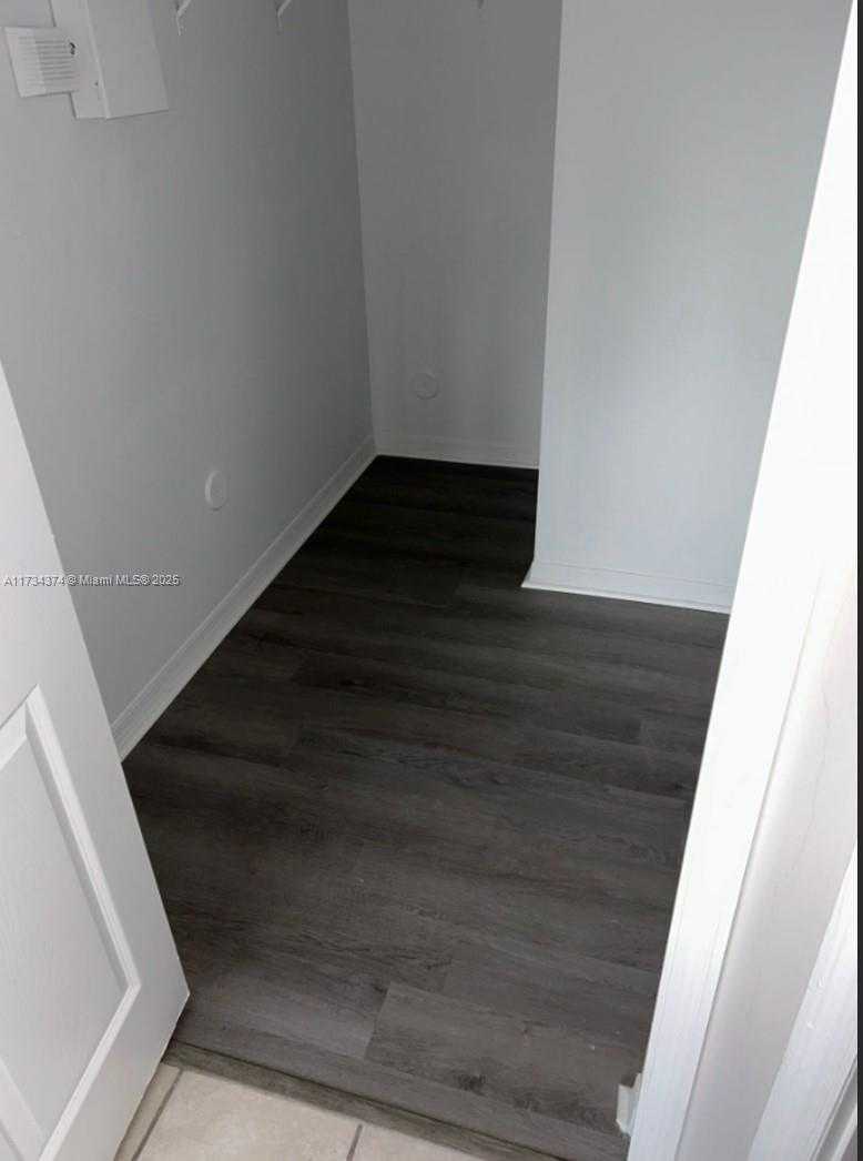 Small Image of 3398 NORTH EAST 9TH DR #102, Homestead Number 9