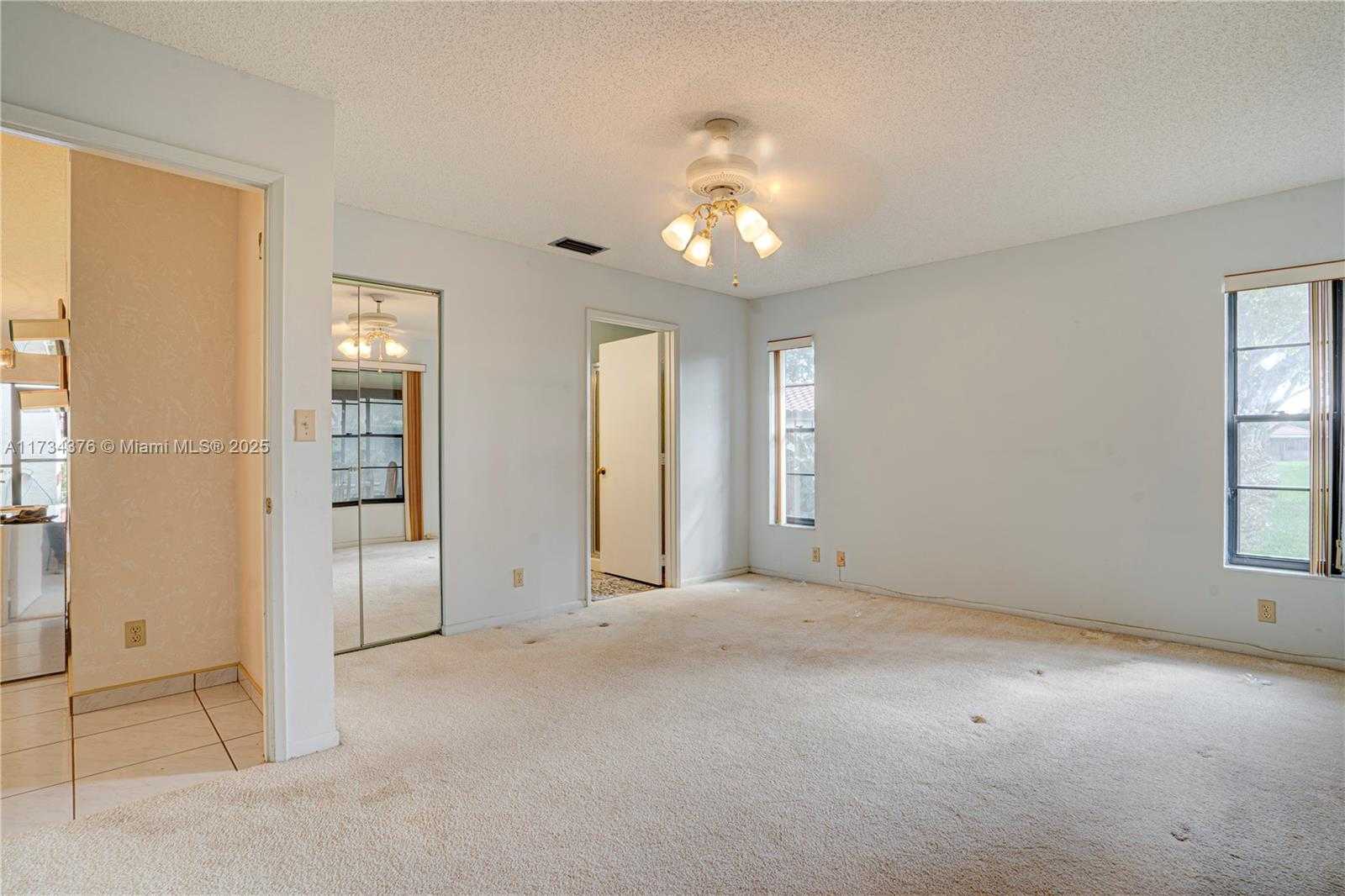 Small Image of 5479 PALM SPRINGS LN #A, Boynton Beach Number 19