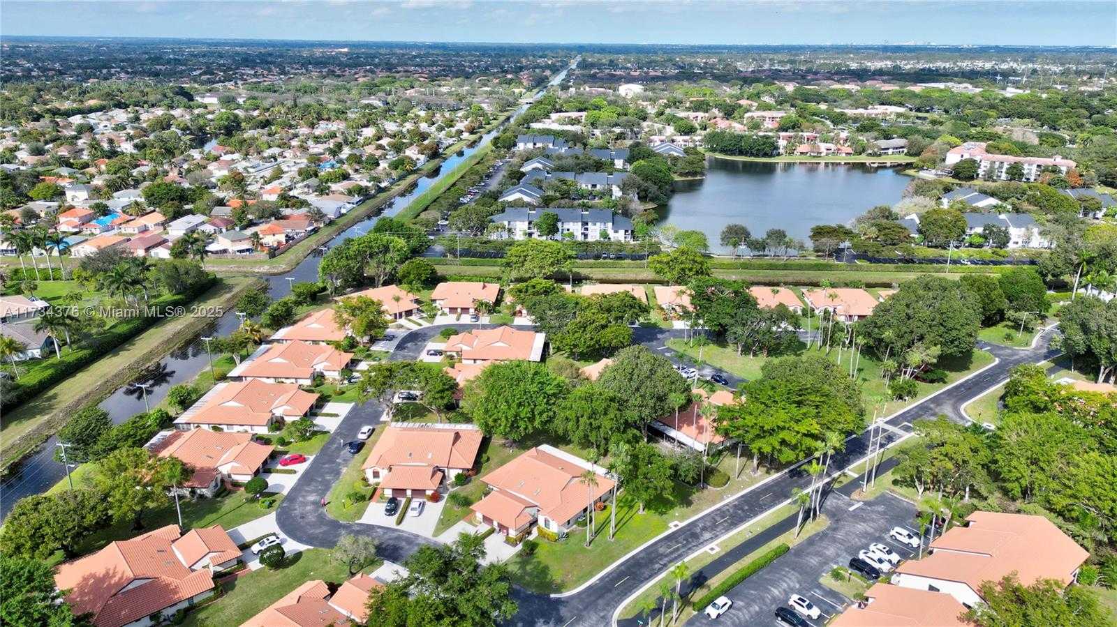 Small Image of 5479 PALM SPRINGS LN #A, Boynton Beach Number 30