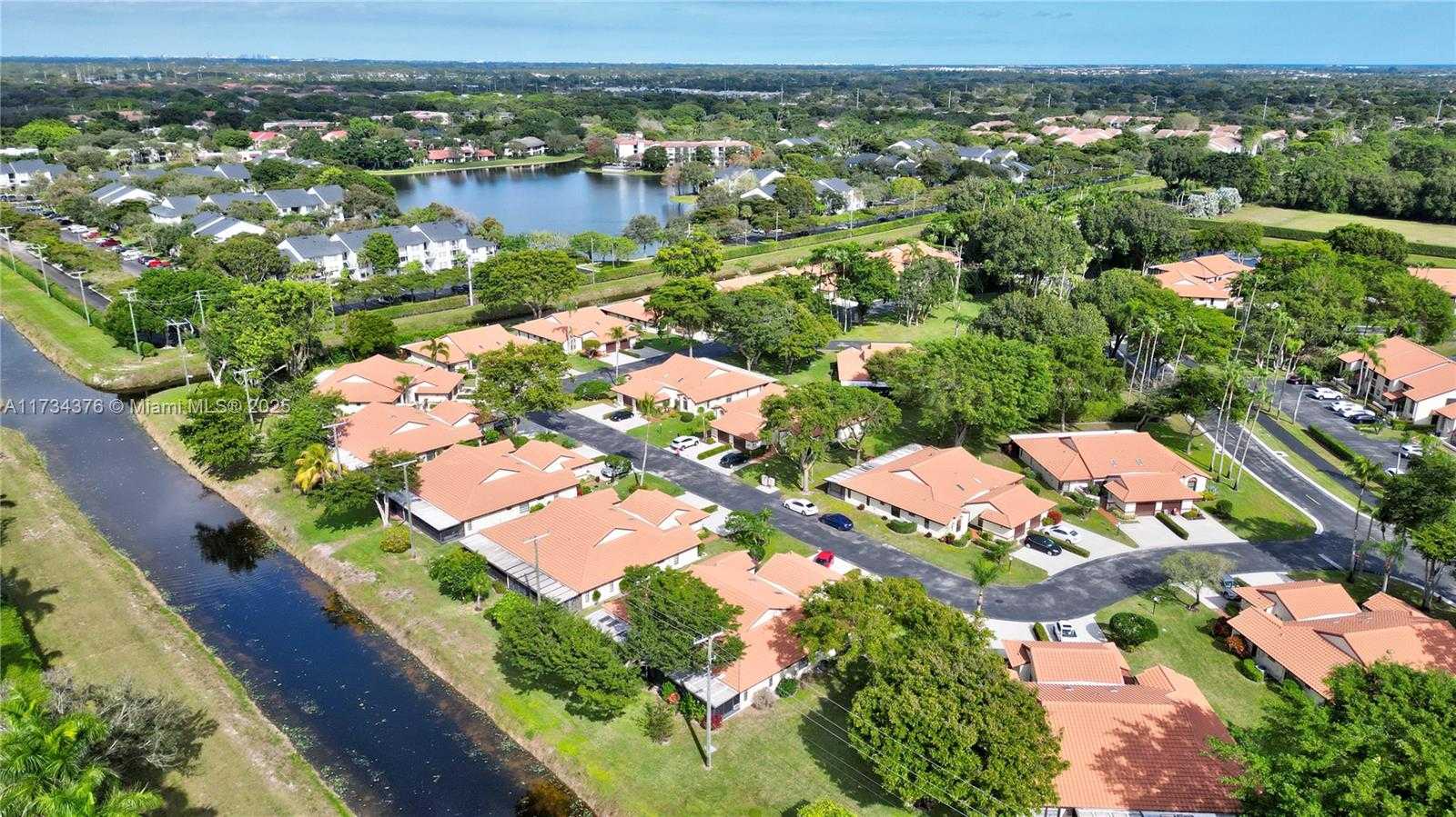 Small Image of 5479 PALM SPRINGS LN #A, Boynton Beach Number 31