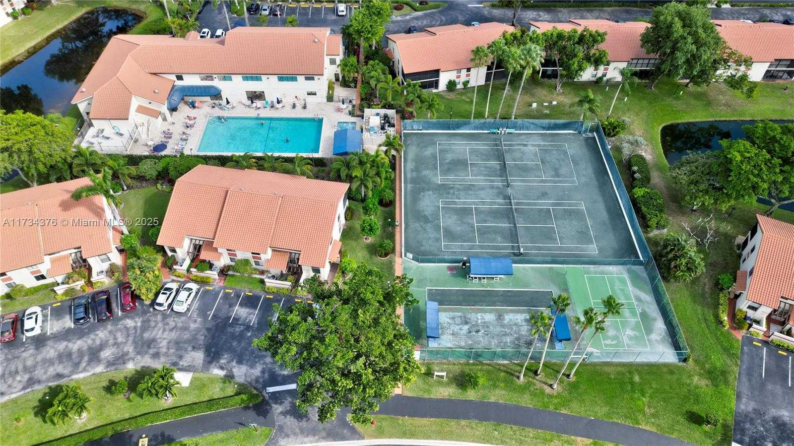 Small Image of 5479 PALM SPRINGS LN #A, Boynton Beach Number 34