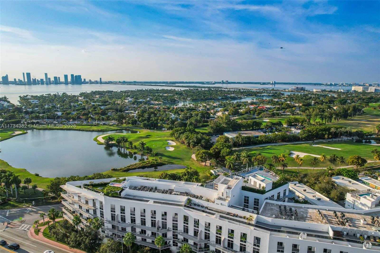 Small Image of 2001 MERIDIAN AVE #307, Miami Beach Number 24