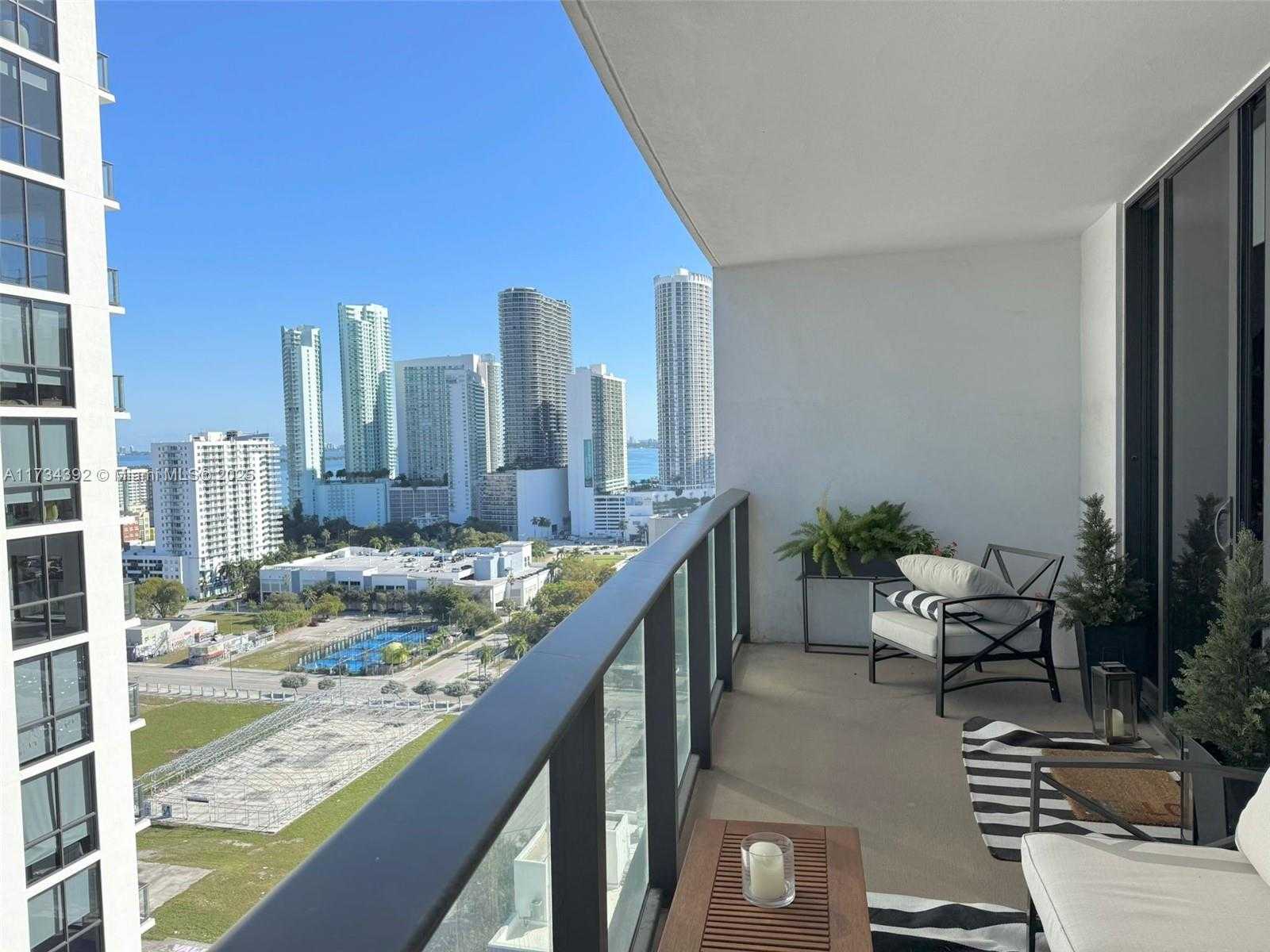 Small Image of 1600 NORTH EAST 1ST AVE #1919, Miami Number 15