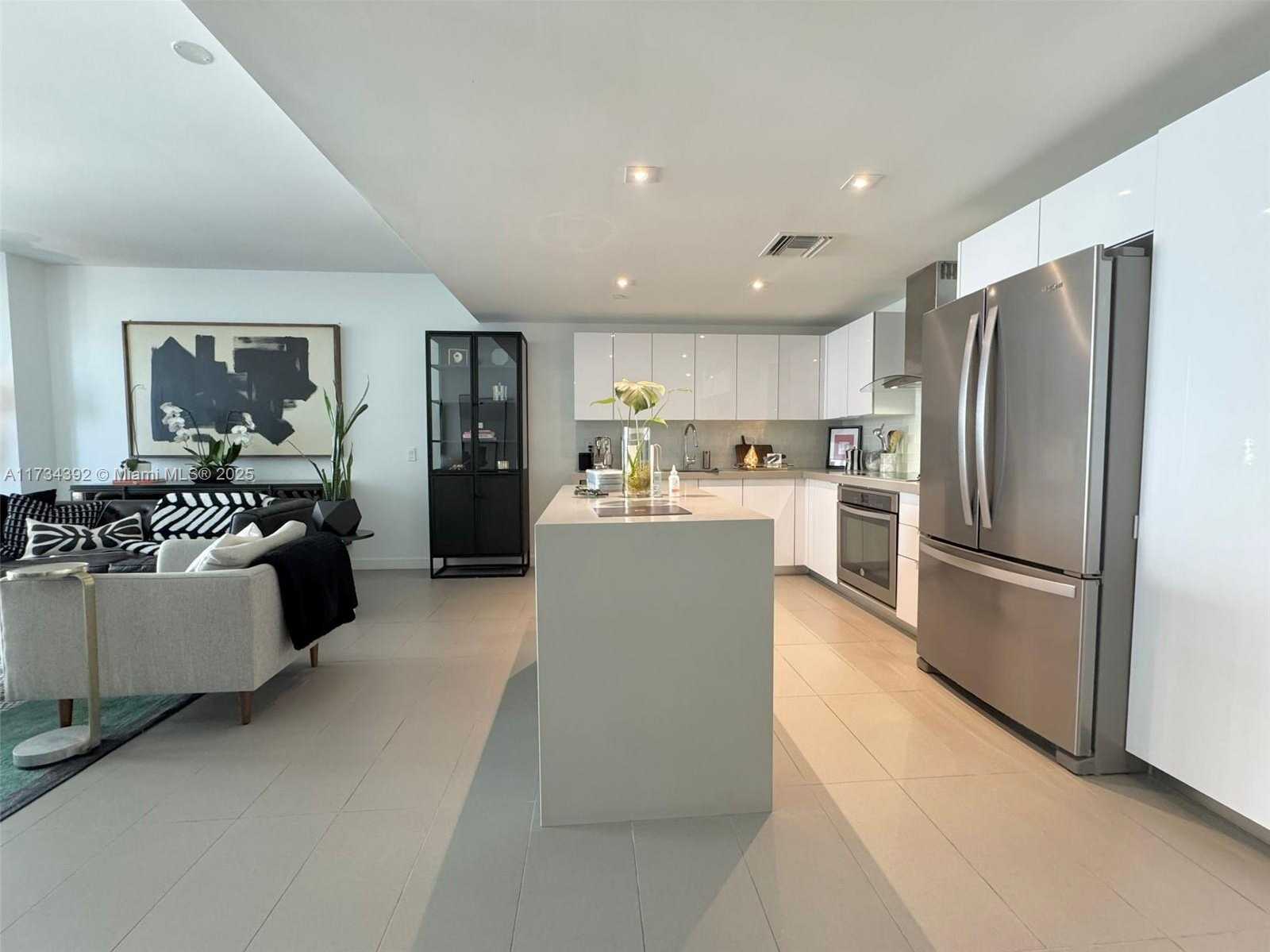 Small Image of 1600 NORTH EAST 1ST AVE #1919, Miami Number 5