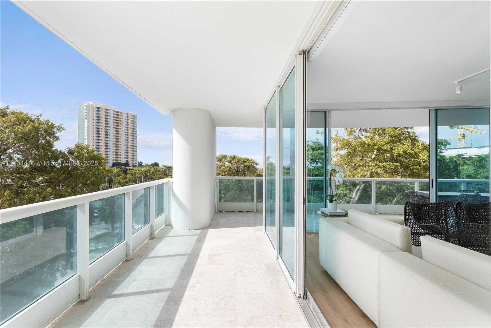 Small Image of 2127 BRICKELL AVE #705, Miami Number 26