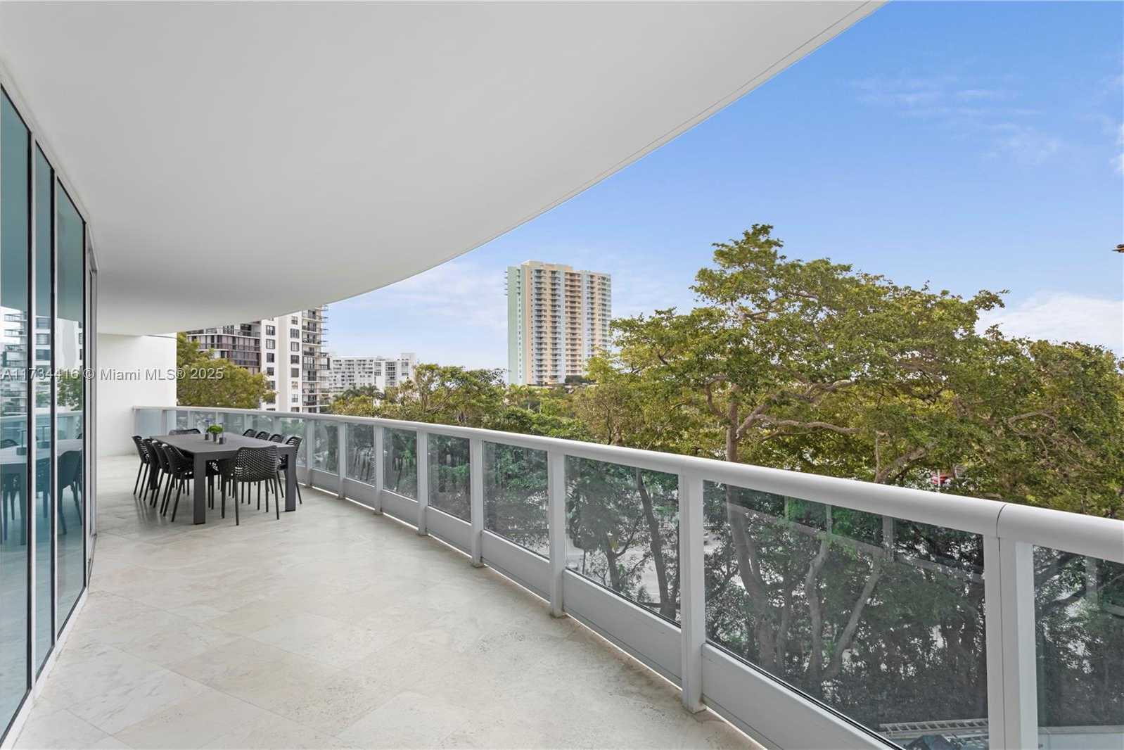 Small Image of 2127 BRICKELL AVE #705, Miami Number 29
