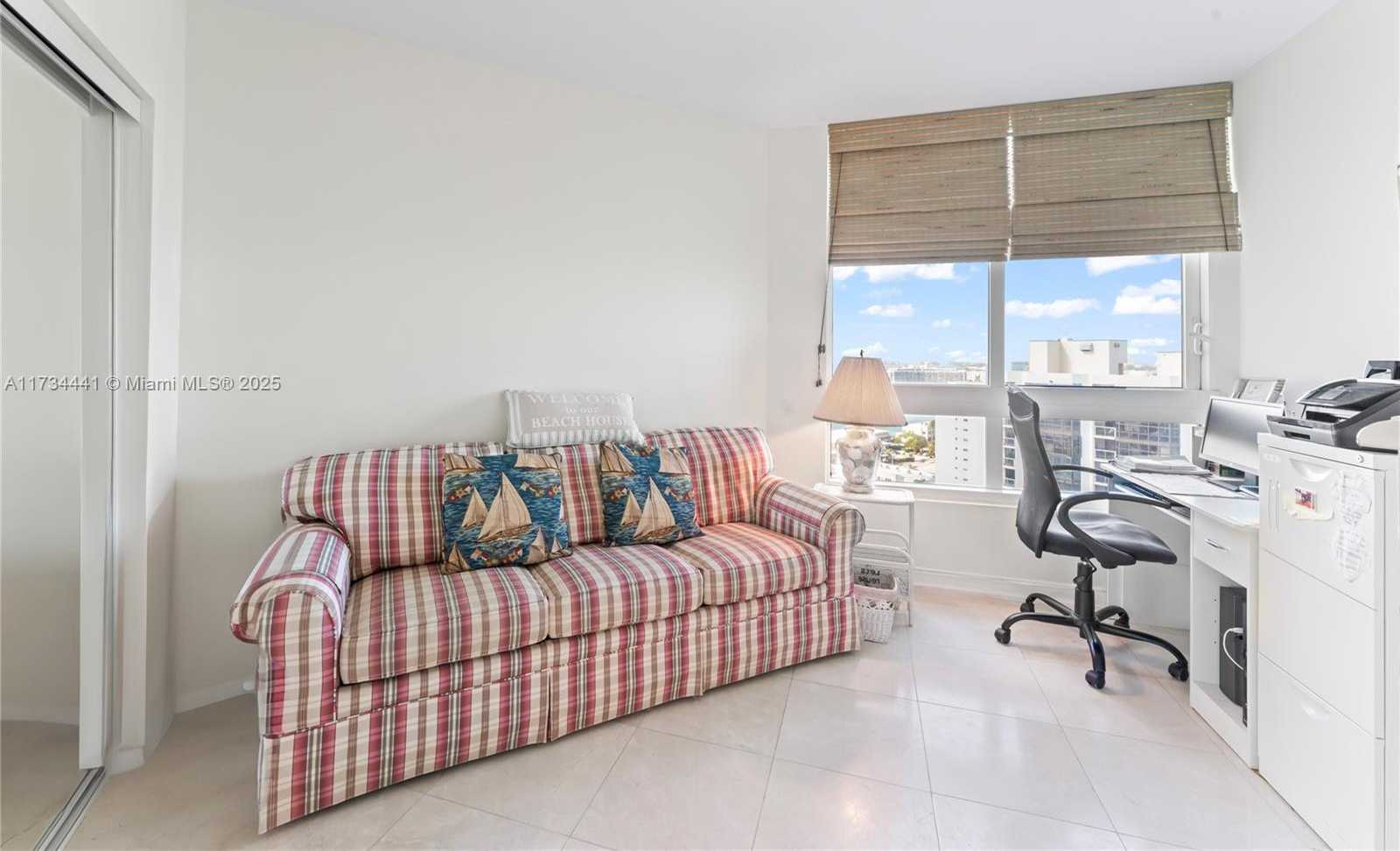 Small Image of 6365 COLLINS AVE #1901, Miami Beach Number 20