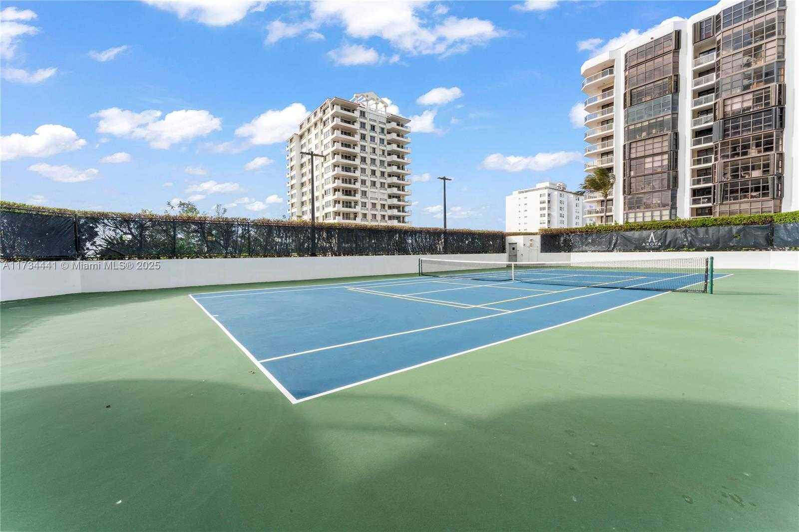 Small Image of 6365 COLLINS AVE #1901, Miami Beach Number 40