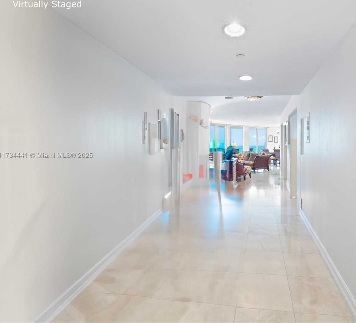 Small Image of 6365 COLLINS AVE #1901, Miami Beach Number 48