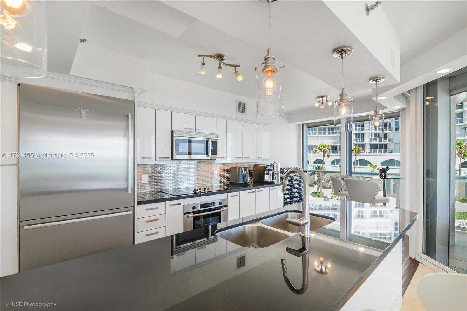 Small Image of 16445 COLLINS AVE #526, Sunny Isles Beach Number 4