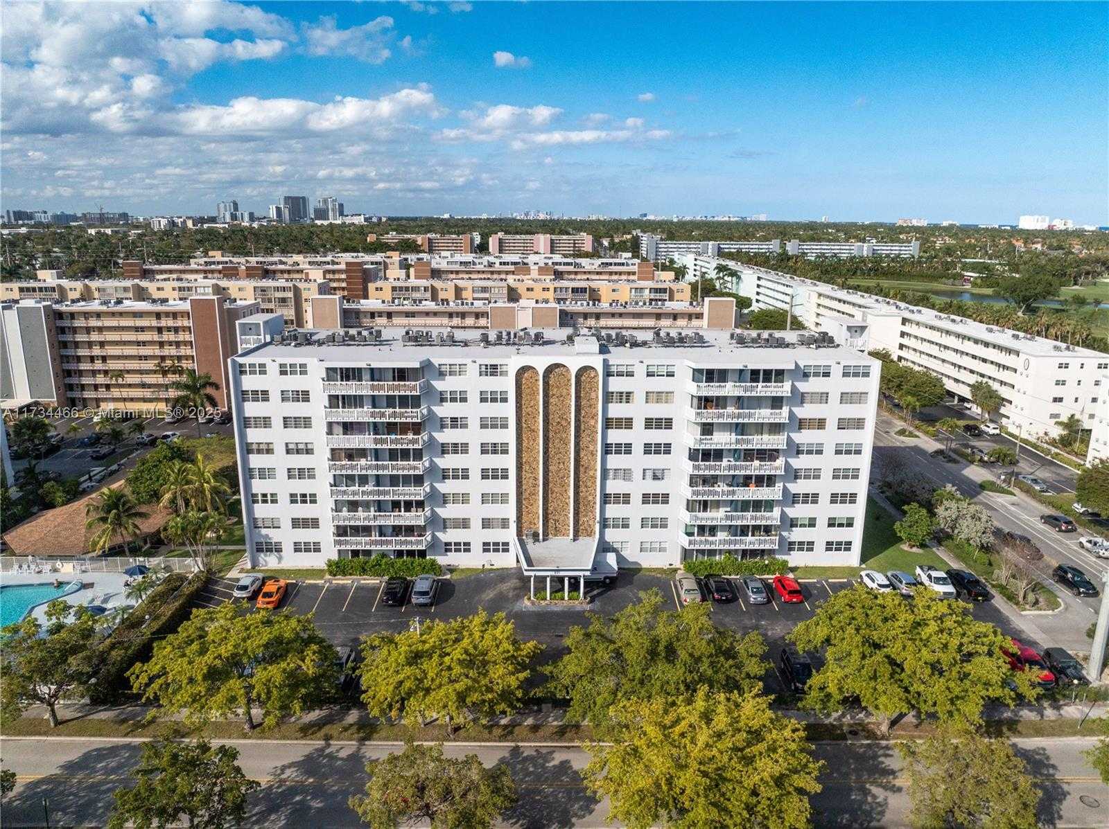 Small Image of 401 NORTH EAST 14TH AVE #204, Hallandale Beach Number 2