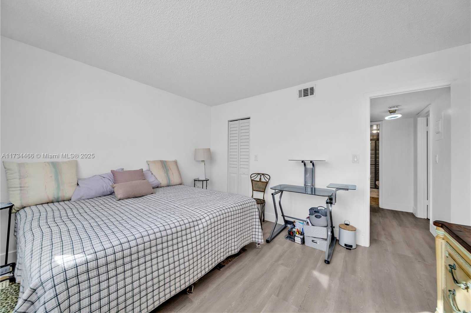 Small Image of 401 NORTH EAST 14TH AVE #204, Hallandale Beach Number 27