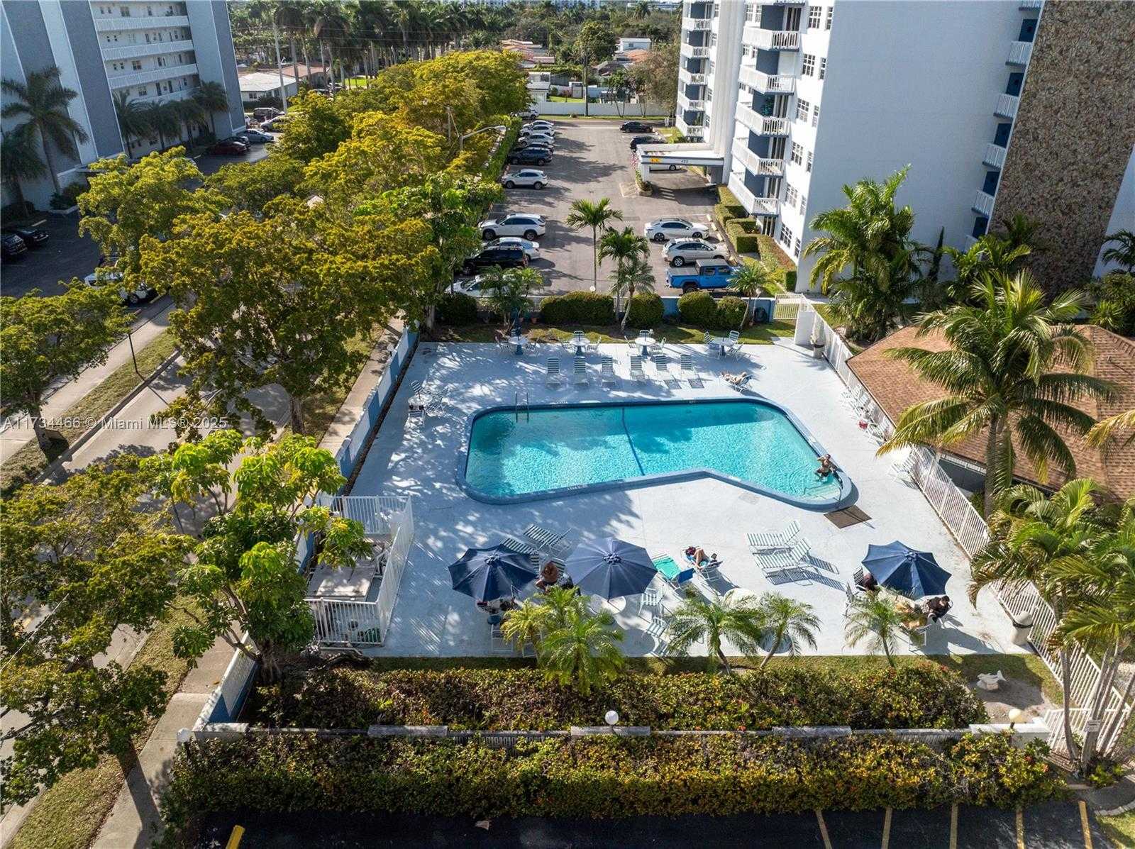 Small Image of 401 NORTH EAST 14TH AVE #204, Hallandale Beach Number 6