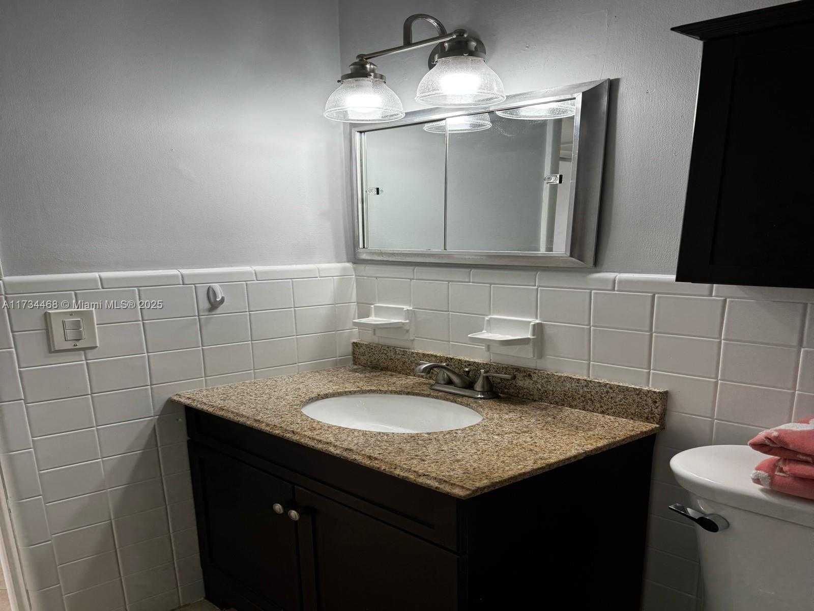 Small Image of Hallandale Beach Number 10