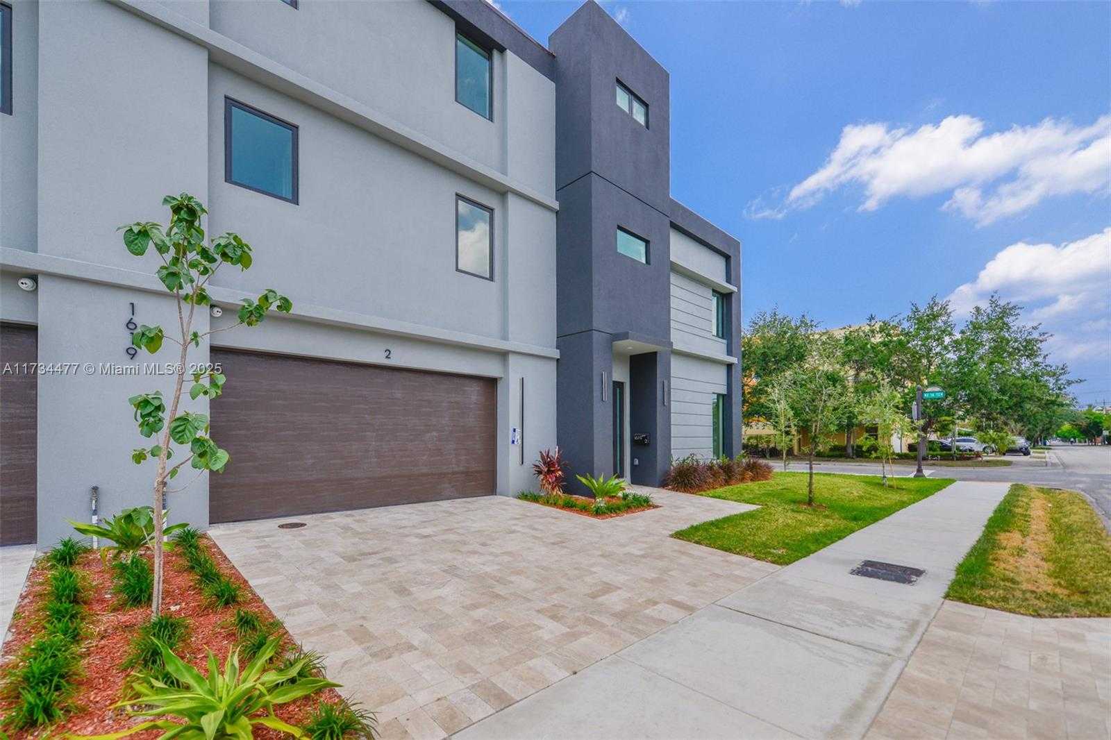 Small Image of 1617 NORTH EAST 11TH ST #1, Fort Lauderdale Number 25