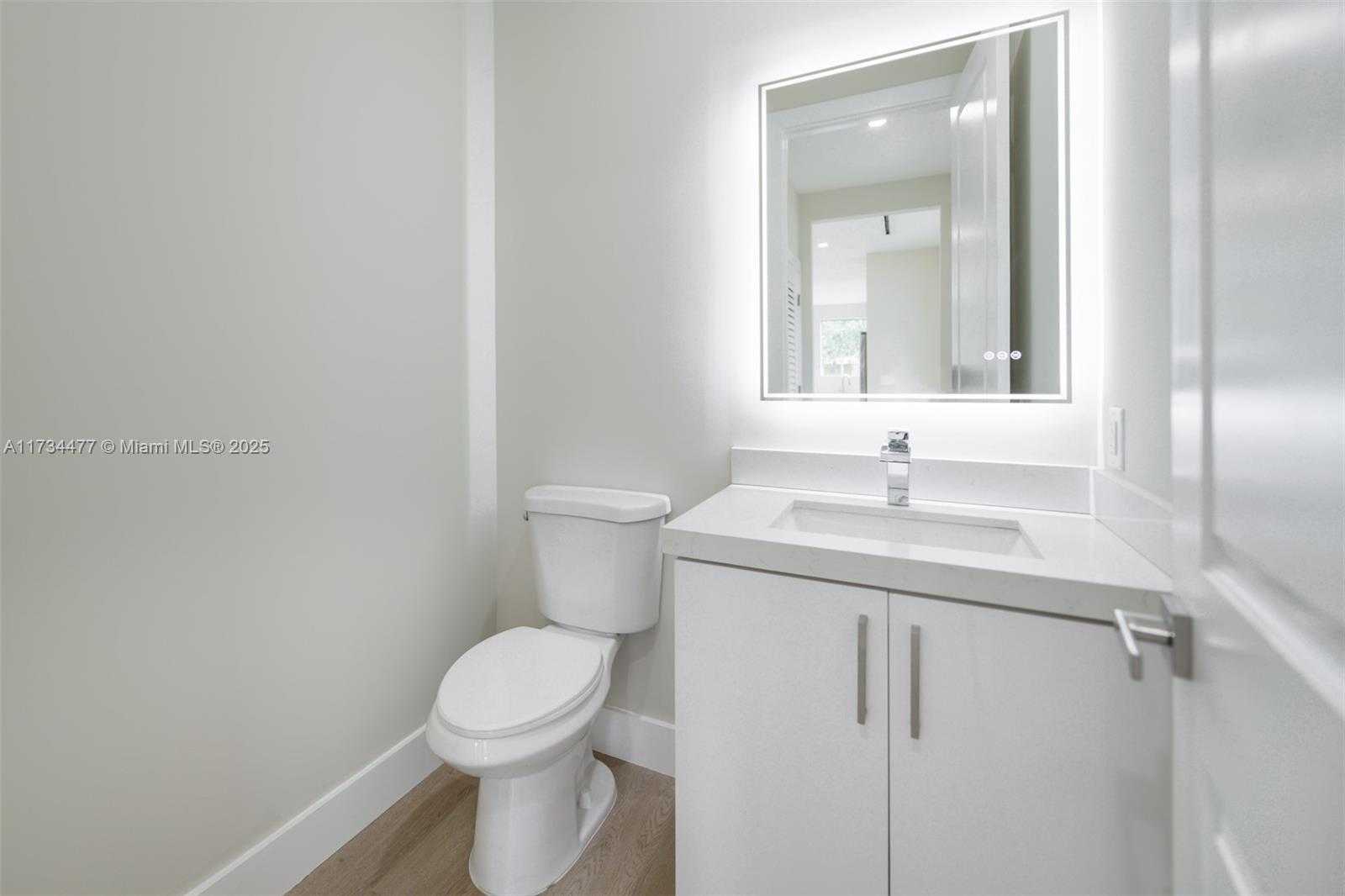 Small Image of 1617 NORTH EAST 11TH ST #1, Fort Lauderdale Number 7