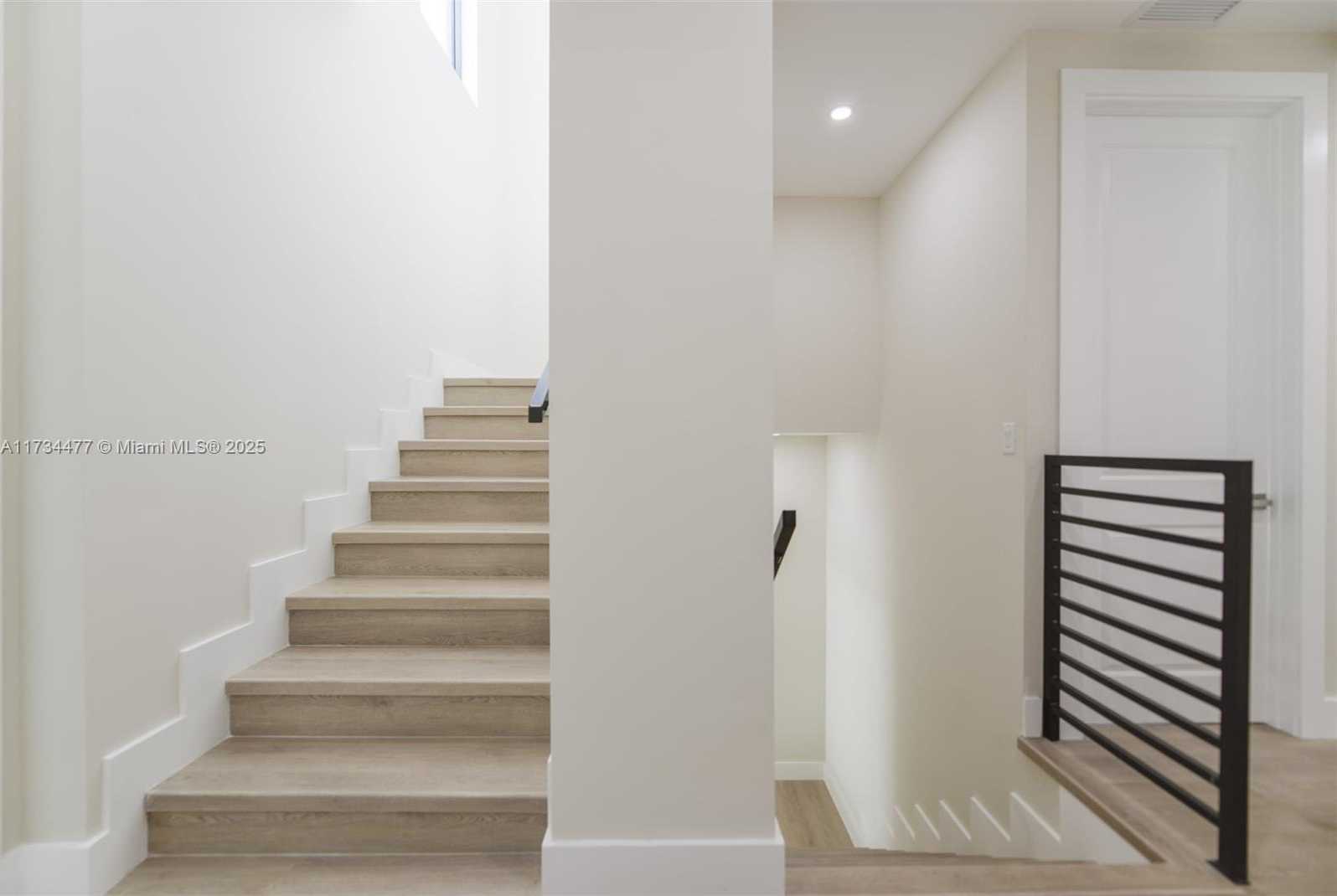 Small Image of 1617 NORTH EAST 11TH ST #1, Fort Lauderdale Number 8