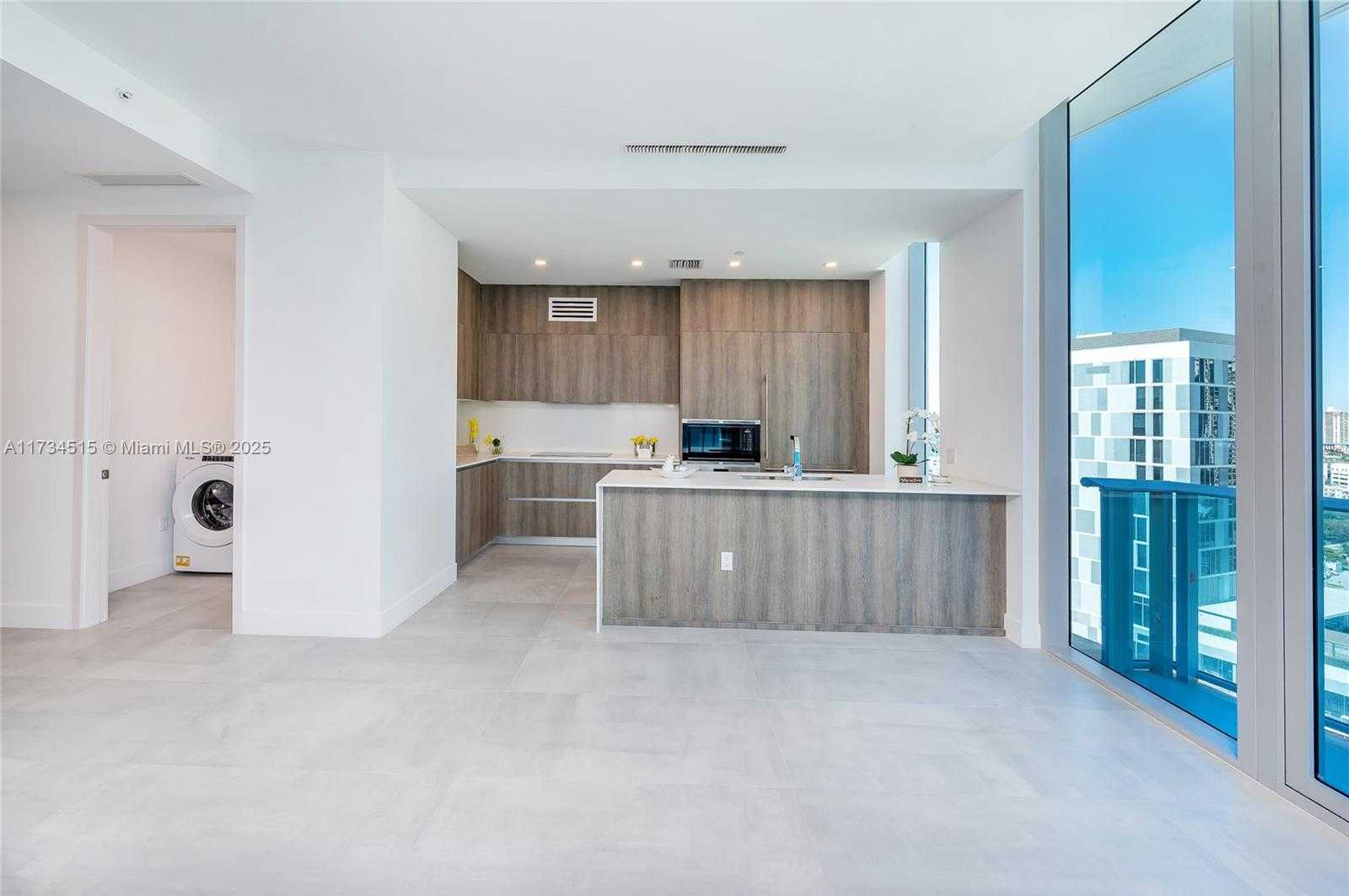 Small Image of 17550 COLLINS AVENUE #1605, Sunny Isles Beach Number 11