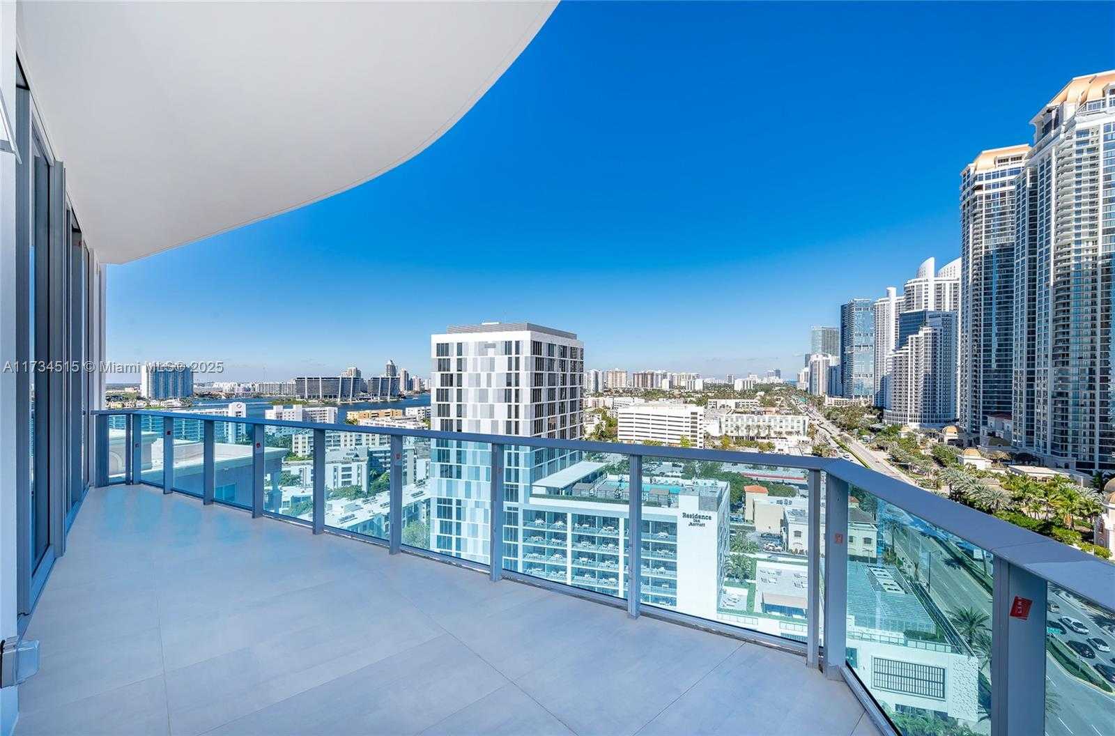 Small Image of 17550 COLLINS AVENUE #1605, Sunny Isles Beach Number 4